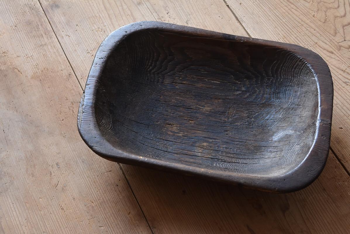 Japanese Old Wooden Bowl / Container That Feels Lonely / Meiji-Showa/Farm Tools 1