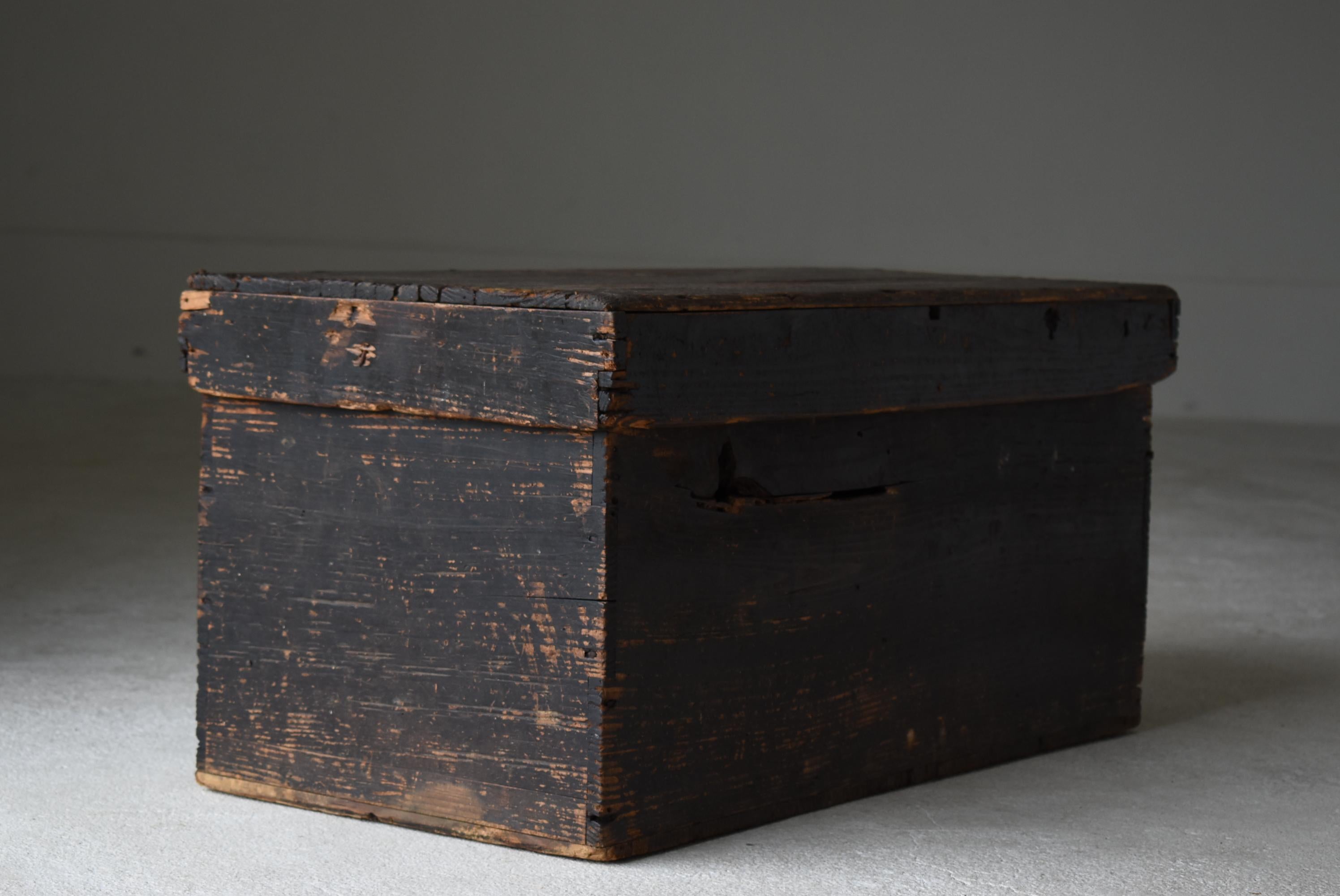 19th Century Japanese Old Wooden Box 1860-1900 / Antique Storage Sofa Table Coffee Table Side