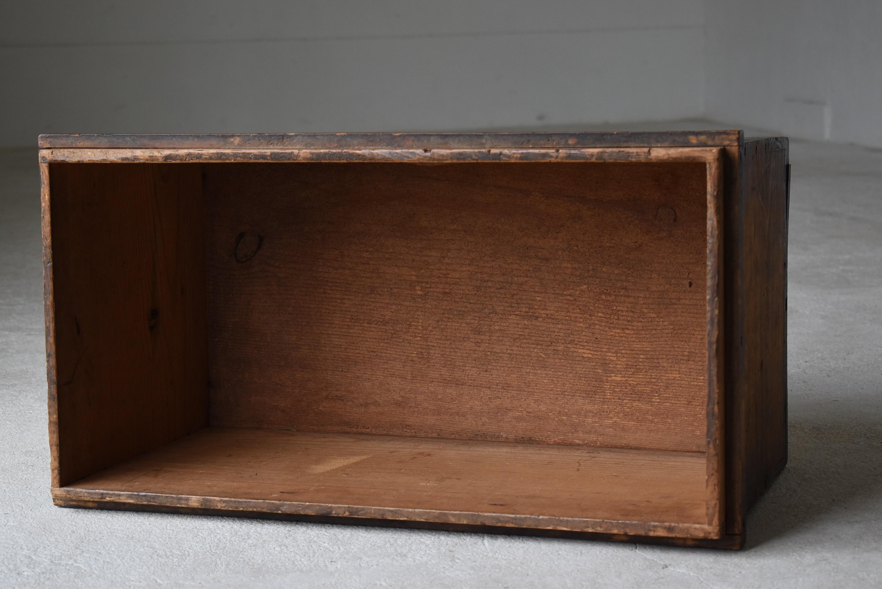 Japanese Old Wooden Box 1860-1920/Antique Storage Sofa Table Tansu Coffee Table 4