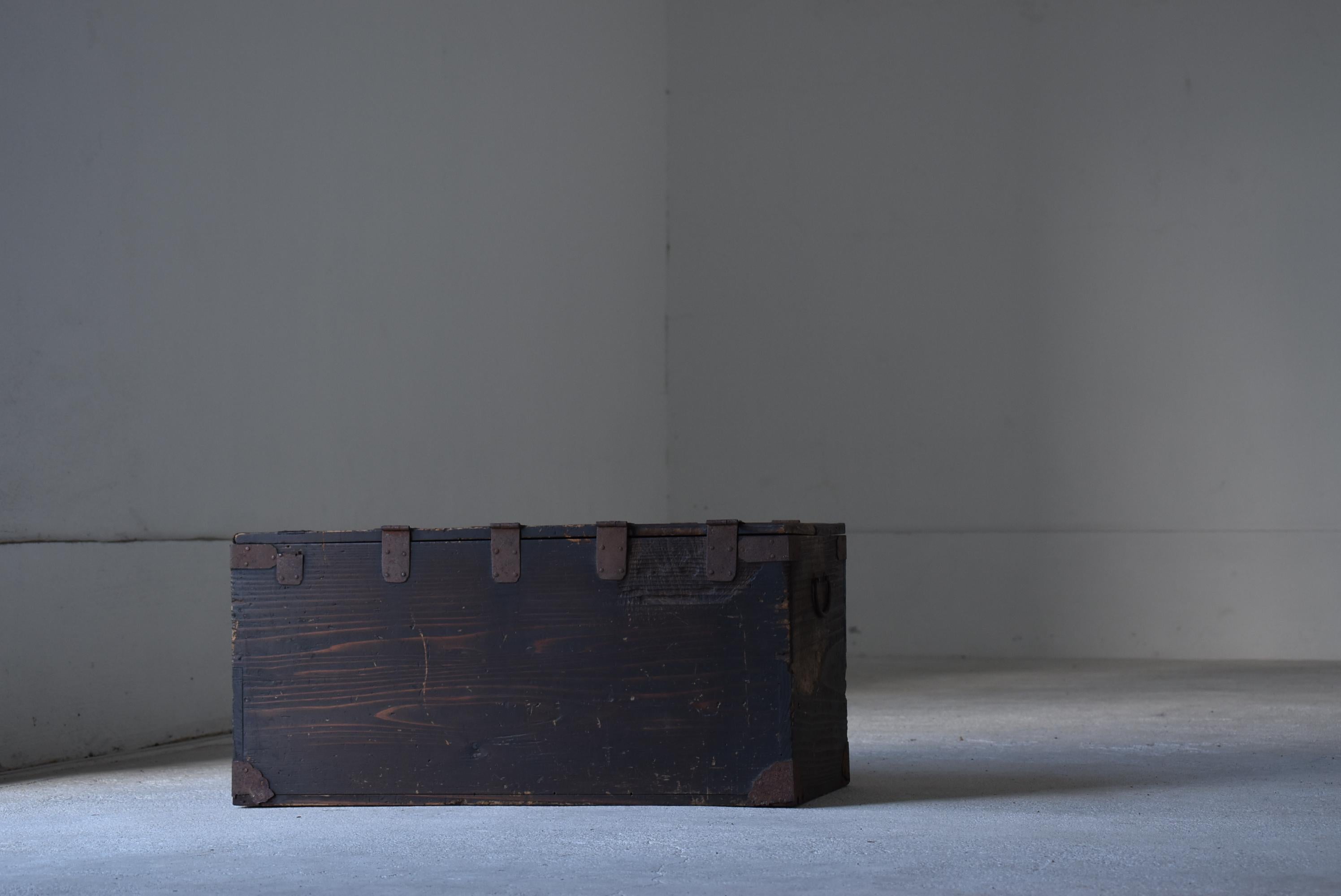 Japanese Old Wooden Box 1860s-1920s/Antique Storage Sofa Table Wabisabi Art 13