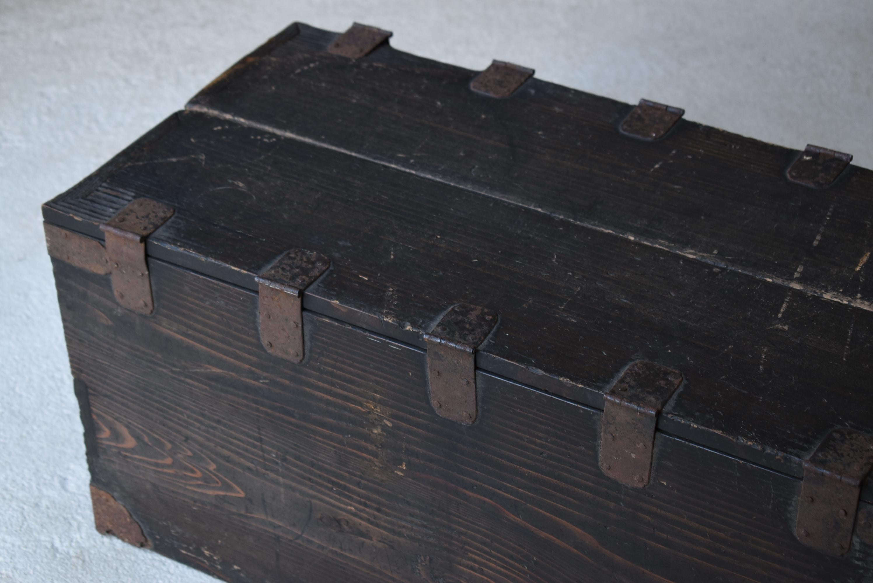 Japanese Old Wooden Box 1860s-1920s/Antique Storage Sofa Table Wabisabi Art 3