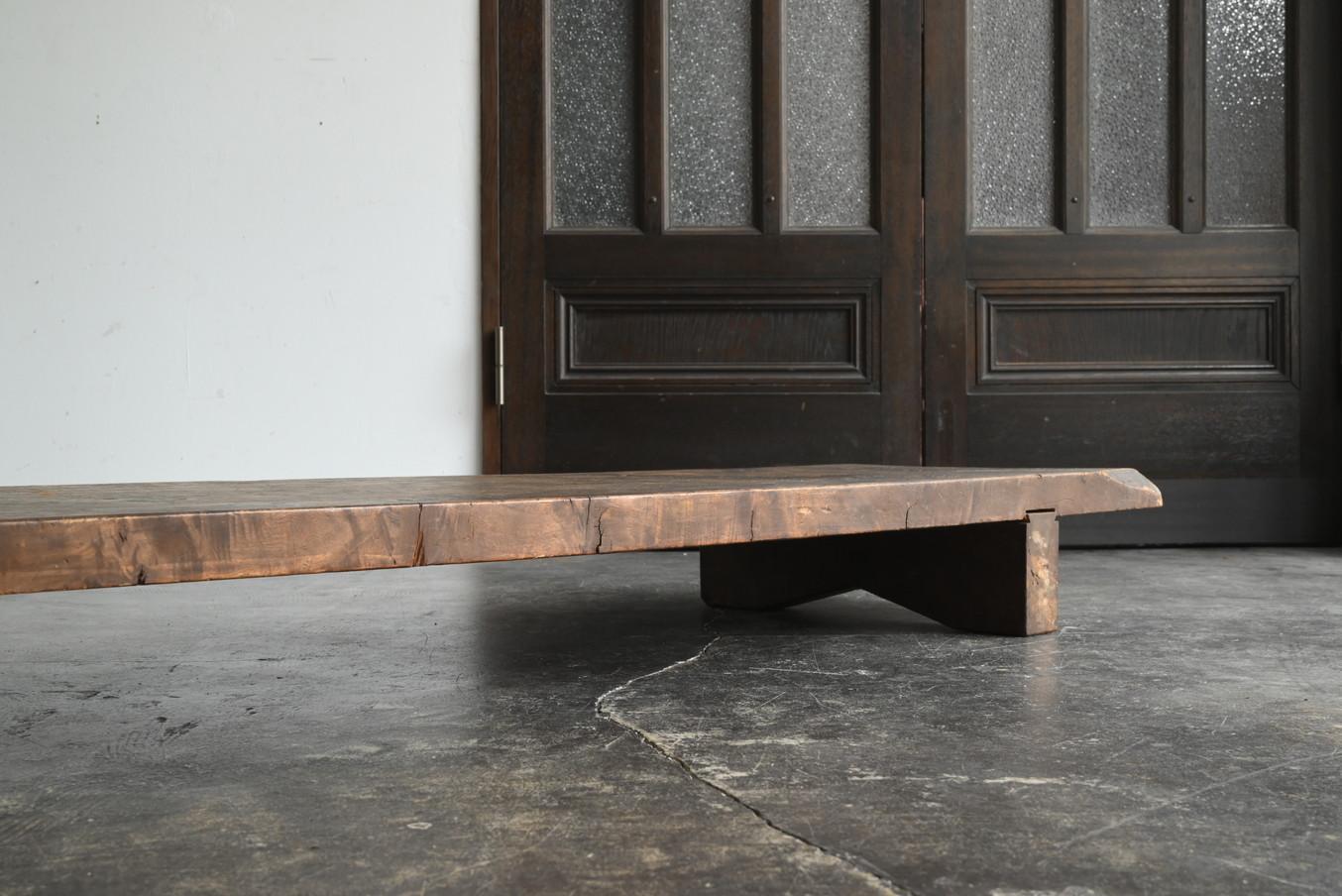 Japanese old wooden low table/early 20th century/sofa table/antique workbench For Sale 2
