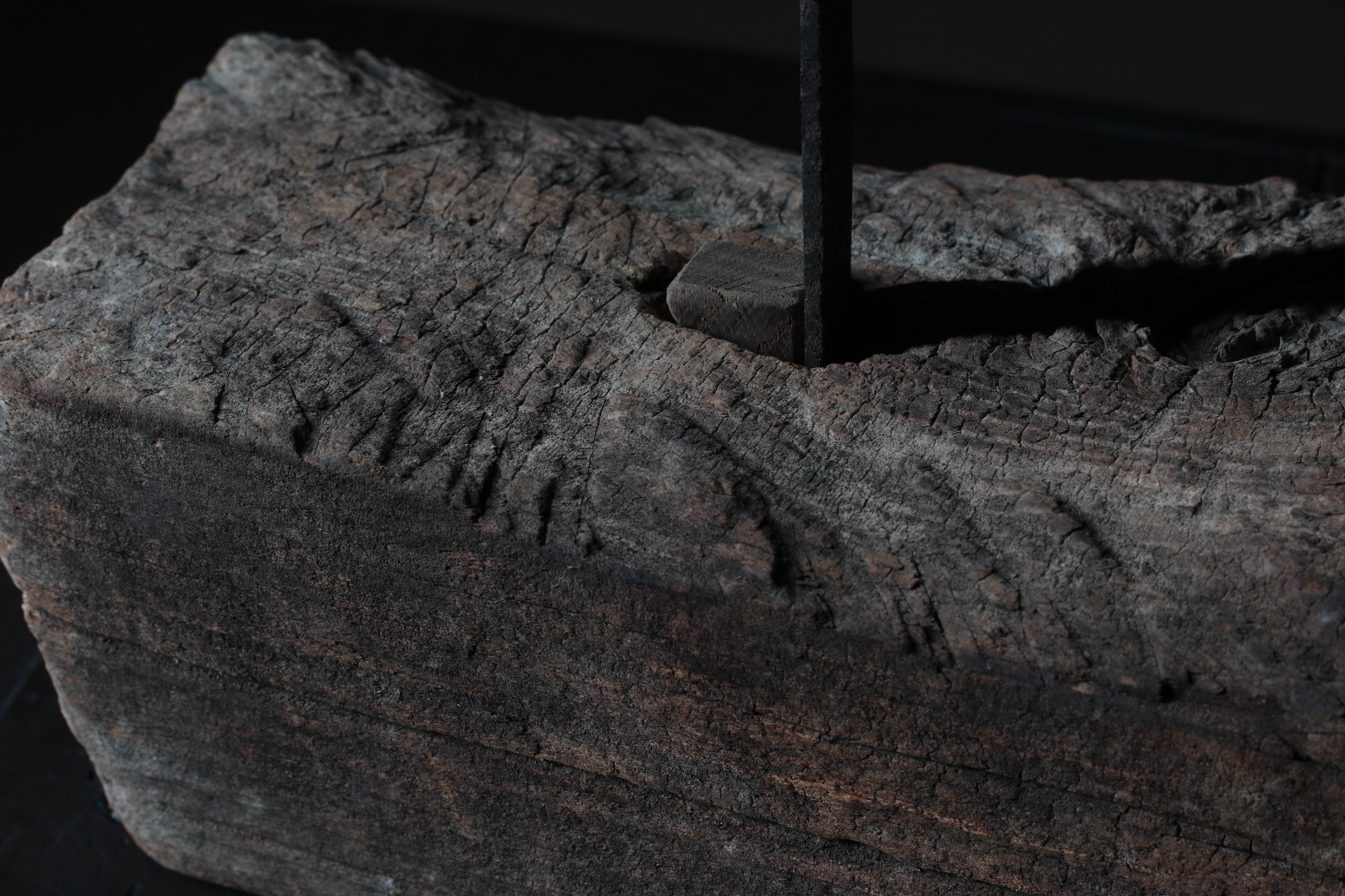 Japanisches altes Holzobjekt / Holz-Lump-Figur, Wabi-Sabi (20. Jahrhundert) im Angebot