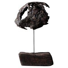 Objeto japonés de madera antigua / Figurilla de madera en bulto / Wabi-Sabi