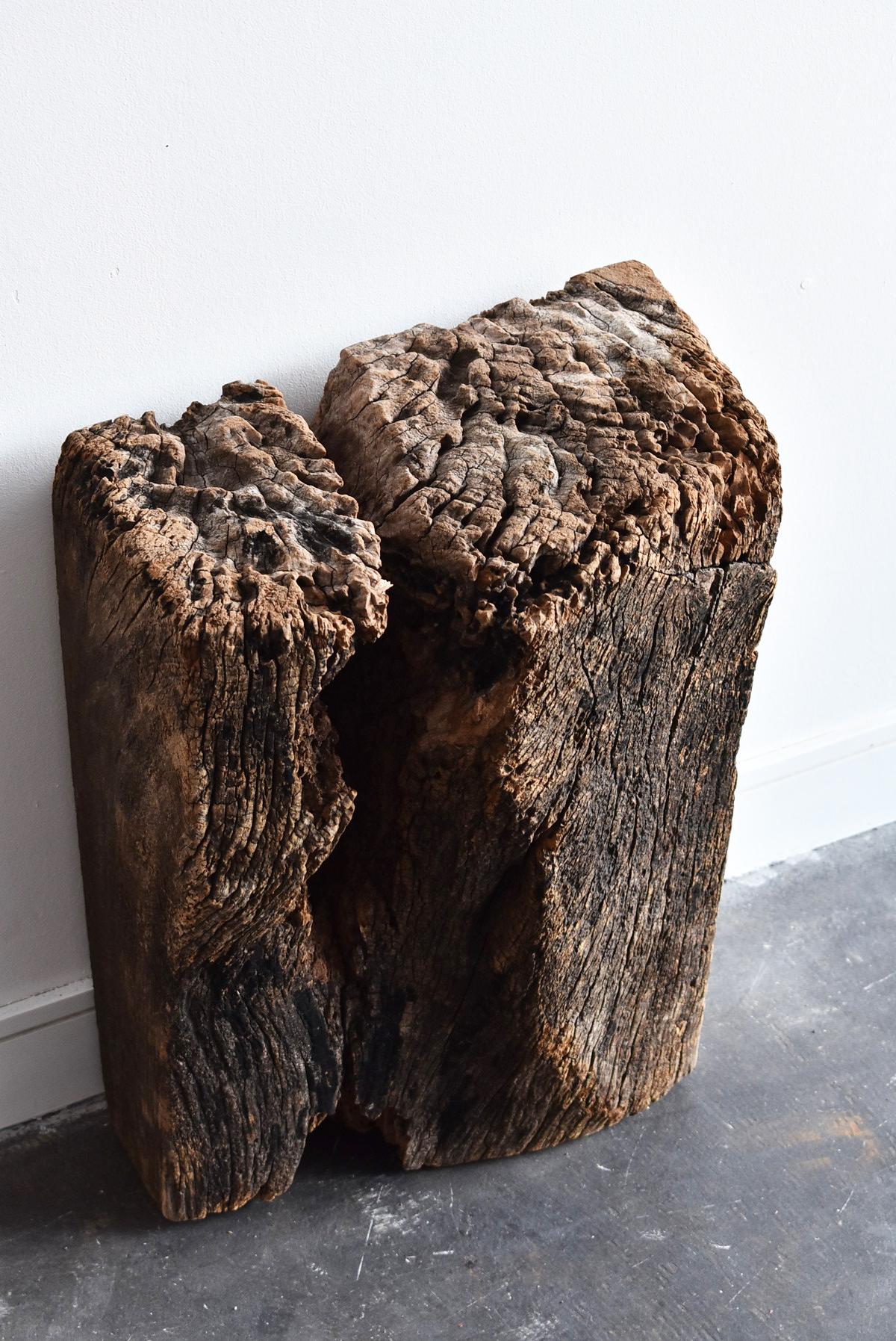 Japanese Old Wooden Stand / Block of Wood / Decorative Stand/Japanese Antiques In Good Condition In Sammu-shi, Chiba