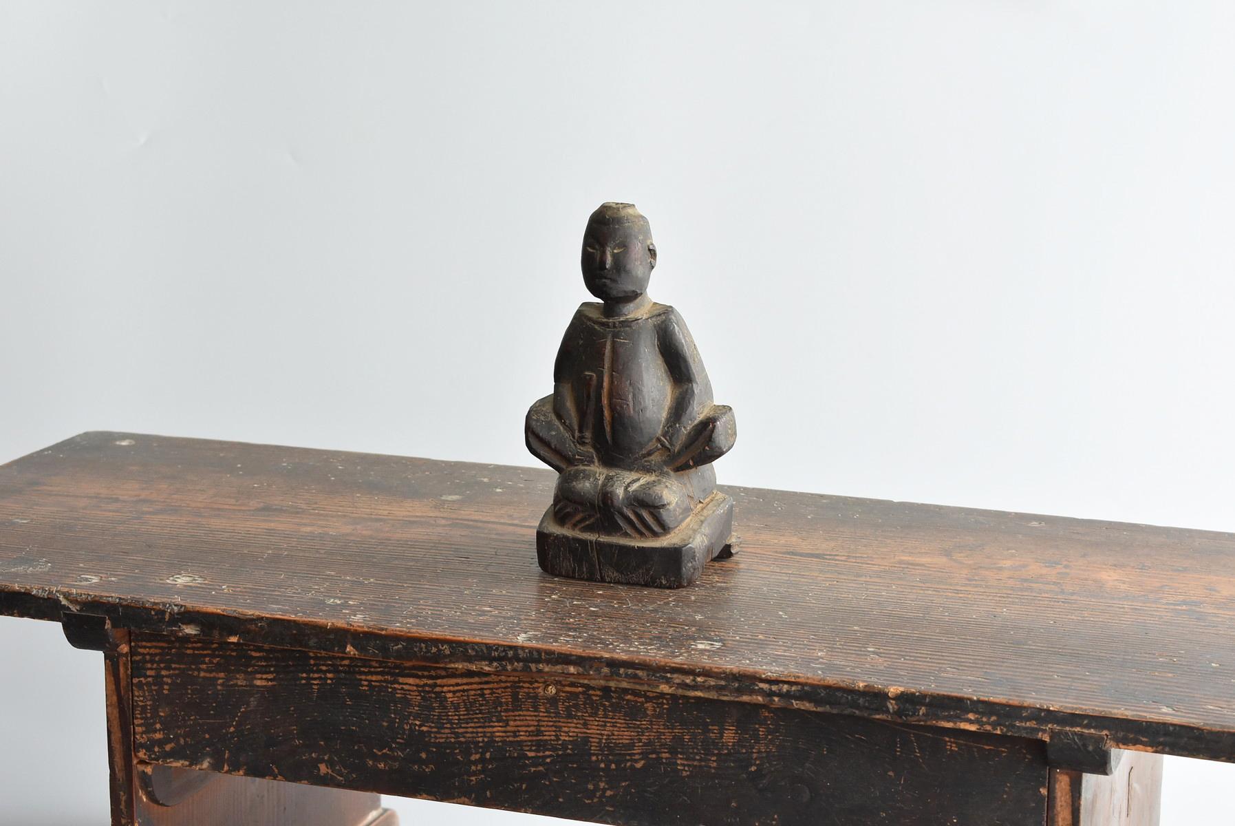 Hand-Carved Japanese Old Wooden Statues of God / Buddha statue / Wooden Dolls/Edo-Meiji