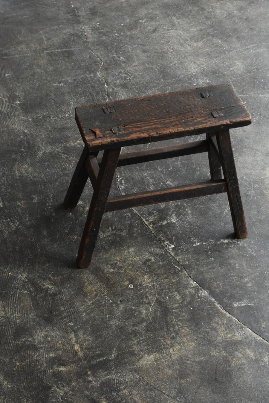 Japanese old wooden stool/1868-1920/Wabi-sabi chair/Mingei/Meiji-Showa 7