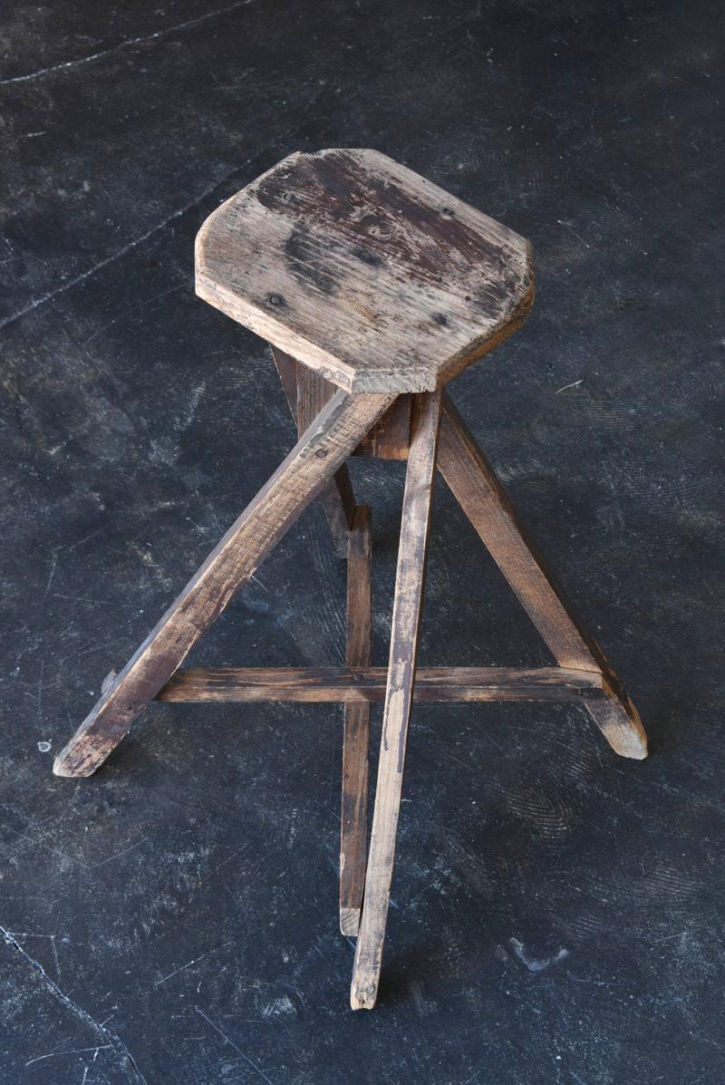 Japanese Old Wooden Stool / 1940-1970 / Exhibition Table / Flower Stand 1
