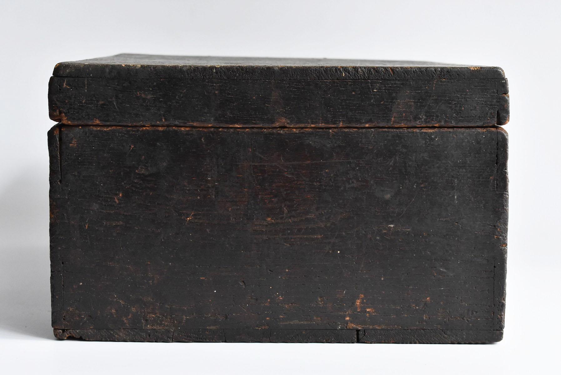 Japanese Old Wooden Tool Box / Antique Display Stand / Wabi-Sabi Storage Box 5