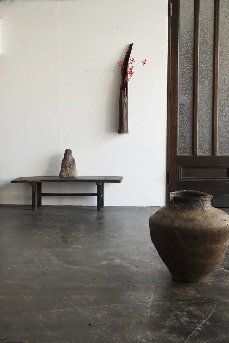 Taisho Japanese old wooden vase/20th century/wall-mounted wabi-sabi vase For Sale