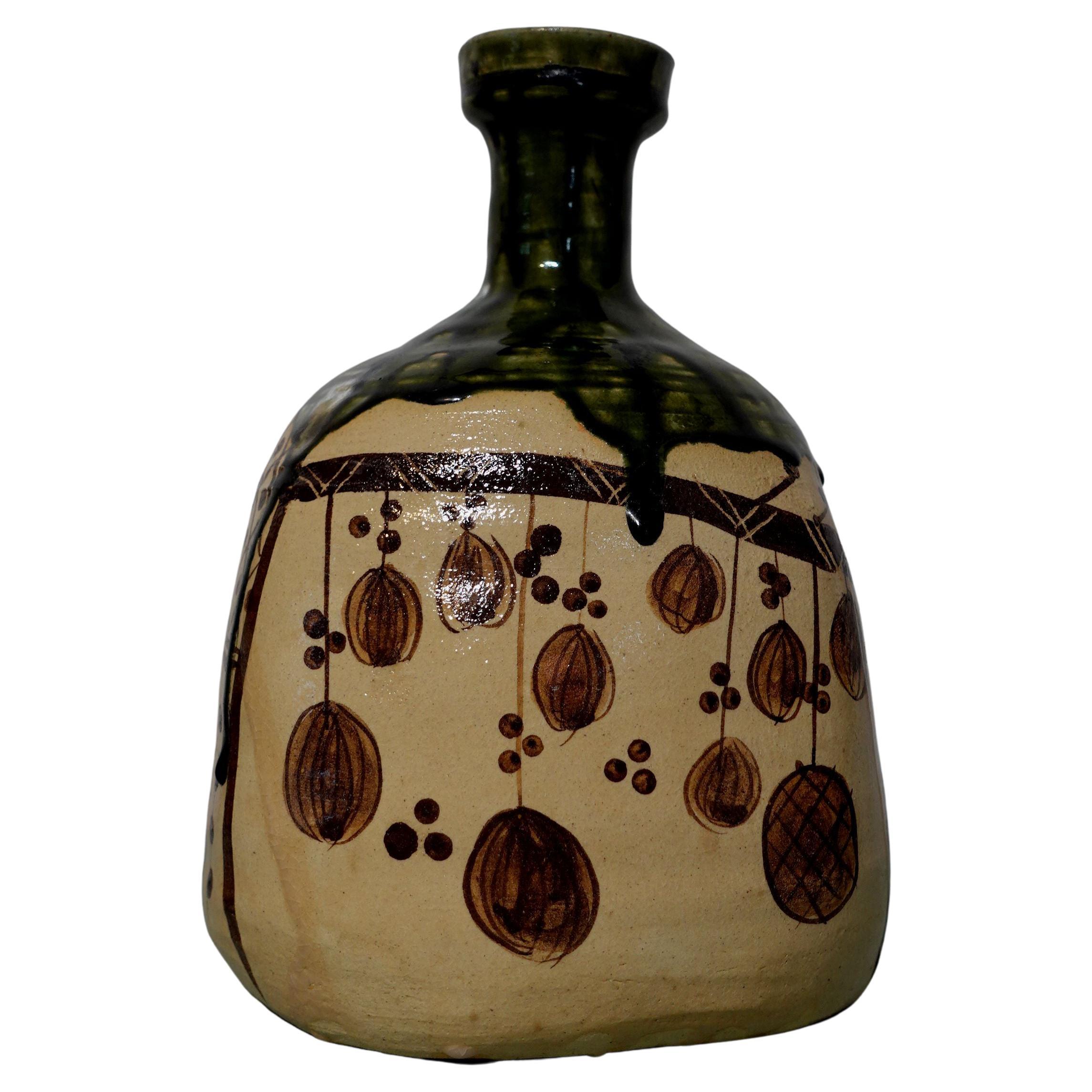 Japanese Oribe Stoneware/Sake Vase w/ Box by Master Takiguchi Kiheiji 瀧口喜兵爾
