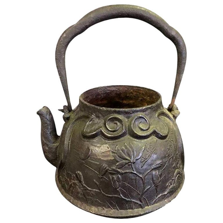 Japanese Ornate Floral Cast Iron Tea Kettle Water Pot Tetsubin Late