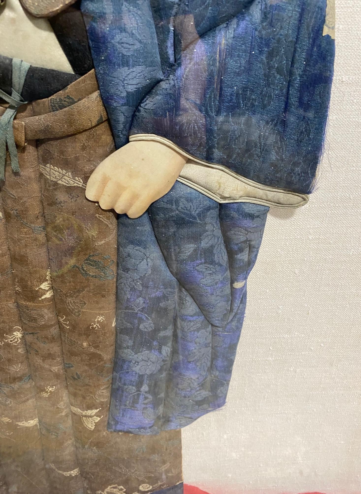 Textile Poupée de marionnette Showa en textile pressé japonais avec cadre Samurai en forme de coussin en vente