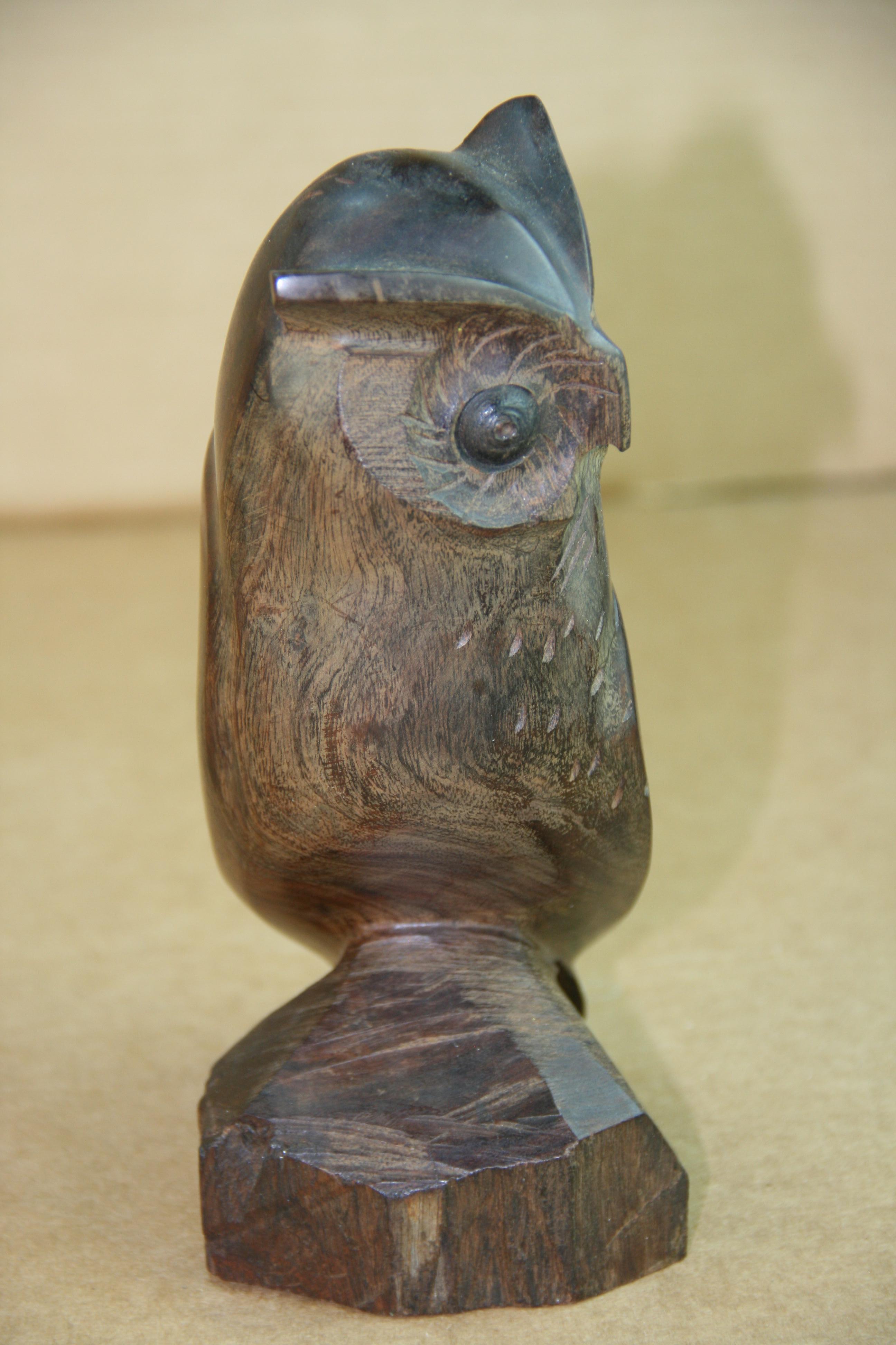 Japanese  Owl Hand Carved Rosewood Sculpture For Sale 3