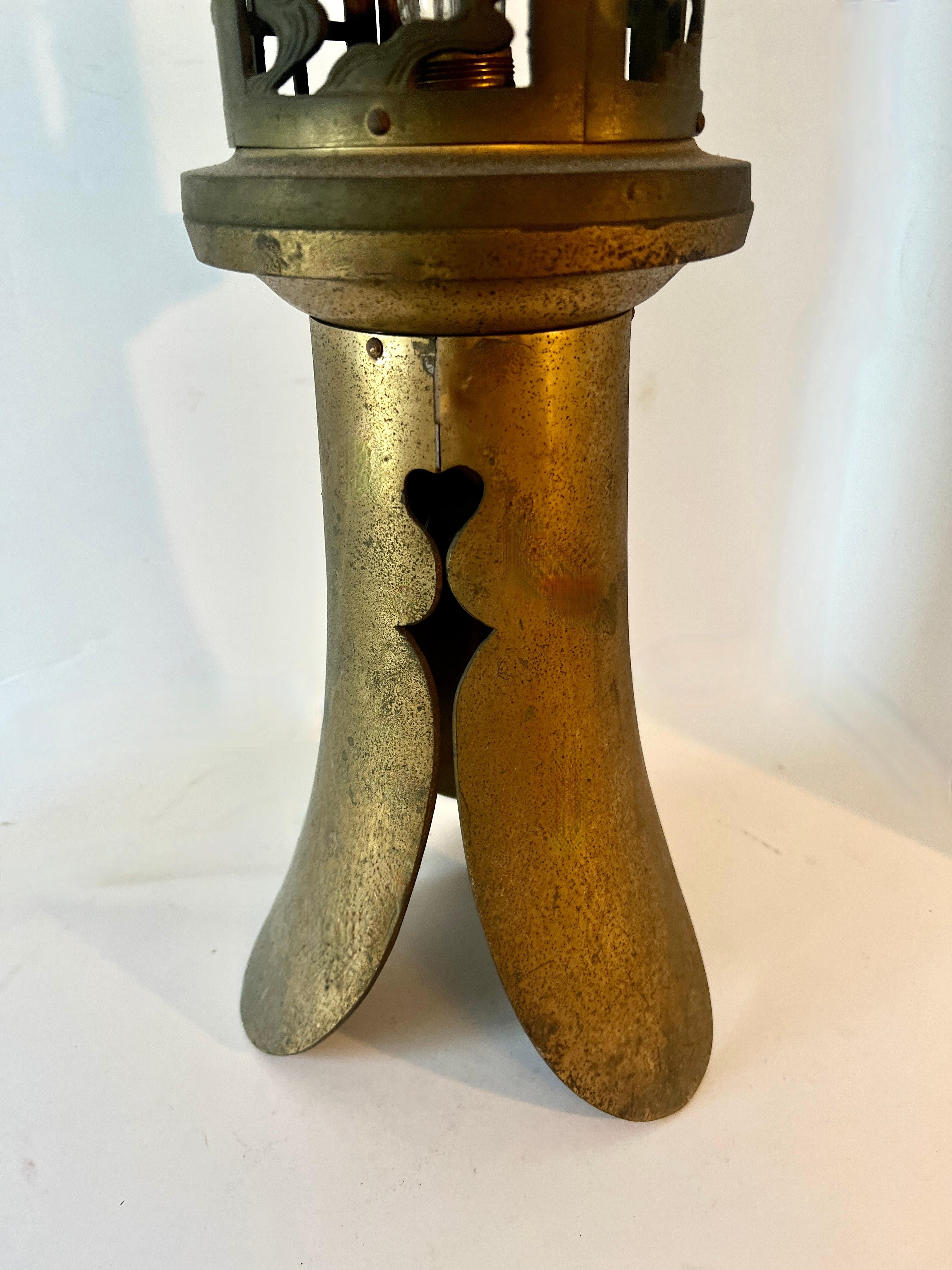 20th Century Japanese Pagoda Gilt Metal Electrified Lantern Table Lamp For Sale