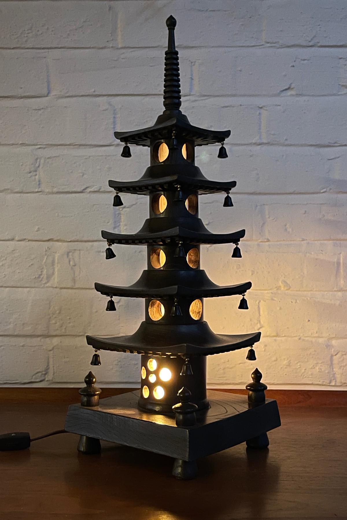 Lampe pagode japonaise en vente 3