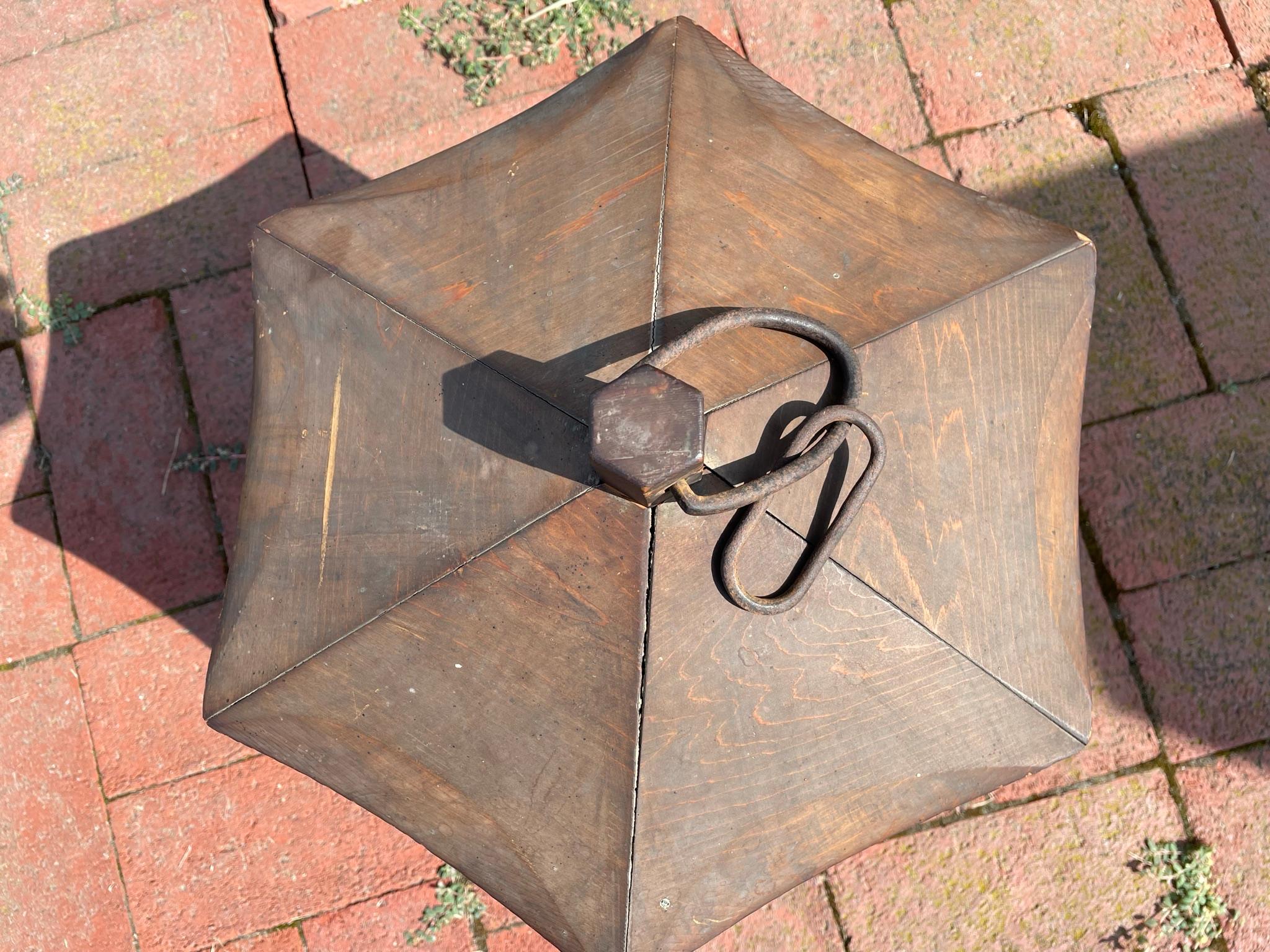 Japanese Pair Antique Classic Door Panel Garden Lanterns 6