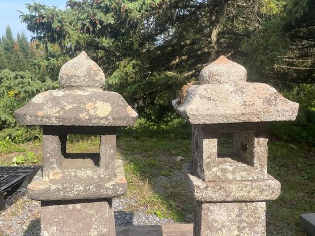 Japanisches Paar antiker Stein-Weg-Laternen 3