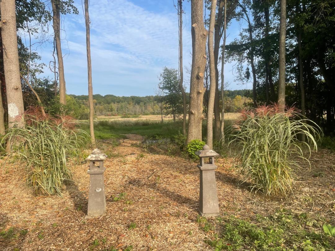 Japanese Pair Antique Stone Pathway Lanterns 8