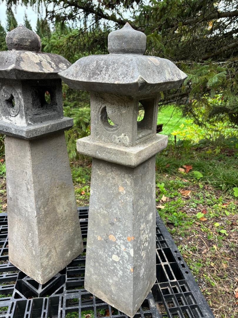 Hand-Carved Japanese Pair Fine Tall Antique Stone Pathway Lanterns 