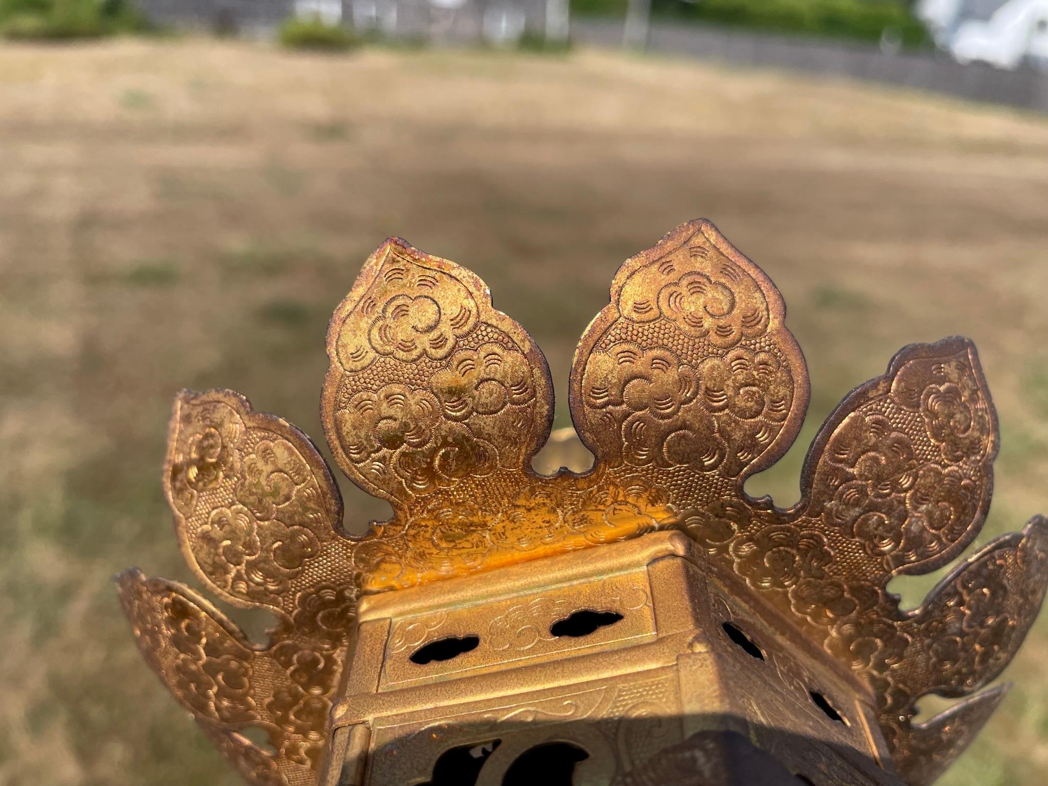 Japanese Pair Gilt Gold 
