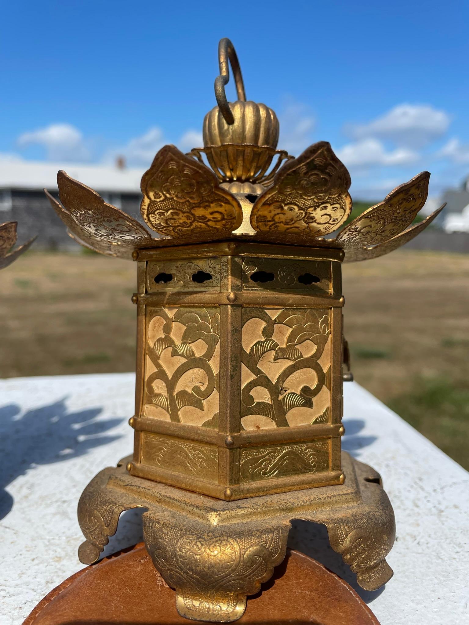 Japanese Pair Gilt Gold 