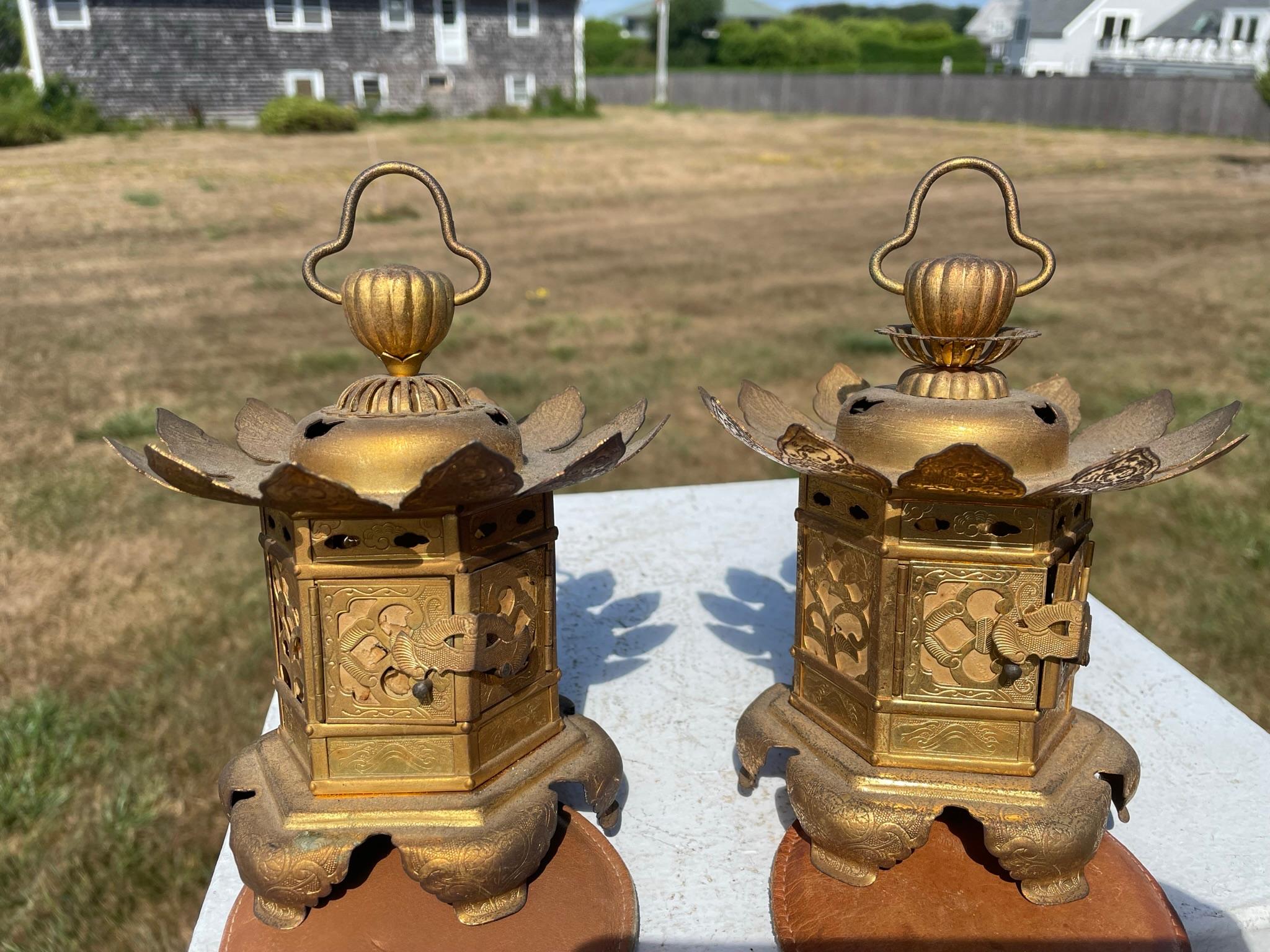 Japanese Pair Gilt Gold 