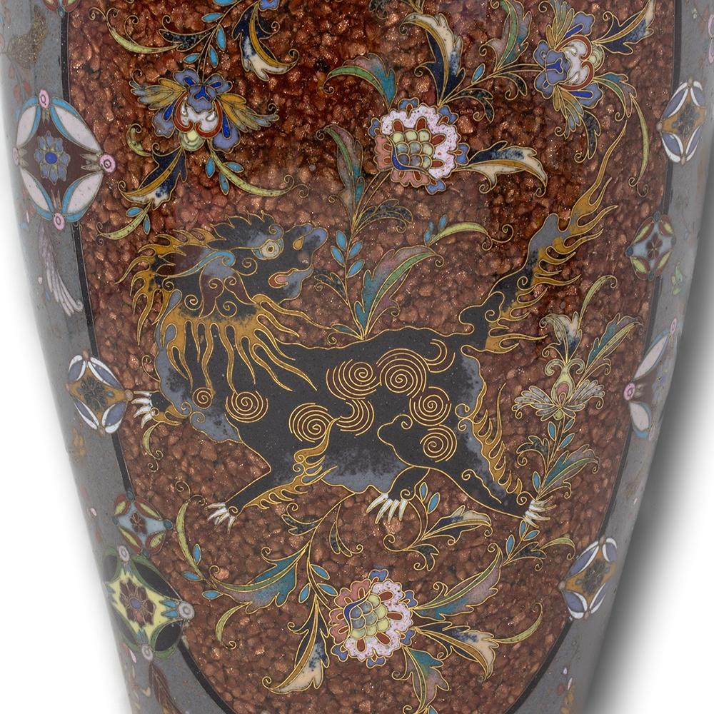 Seltenes japanisches Paar Cloisonné-Emaille-Vasen aus Japan, Honda Yosaburo zugeschrieben 6