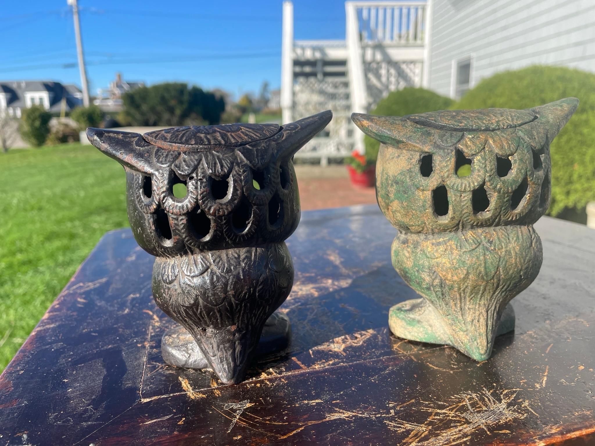 Iron Japanese Pair Old Big Feet Owl Lighting Lanterns For Sale