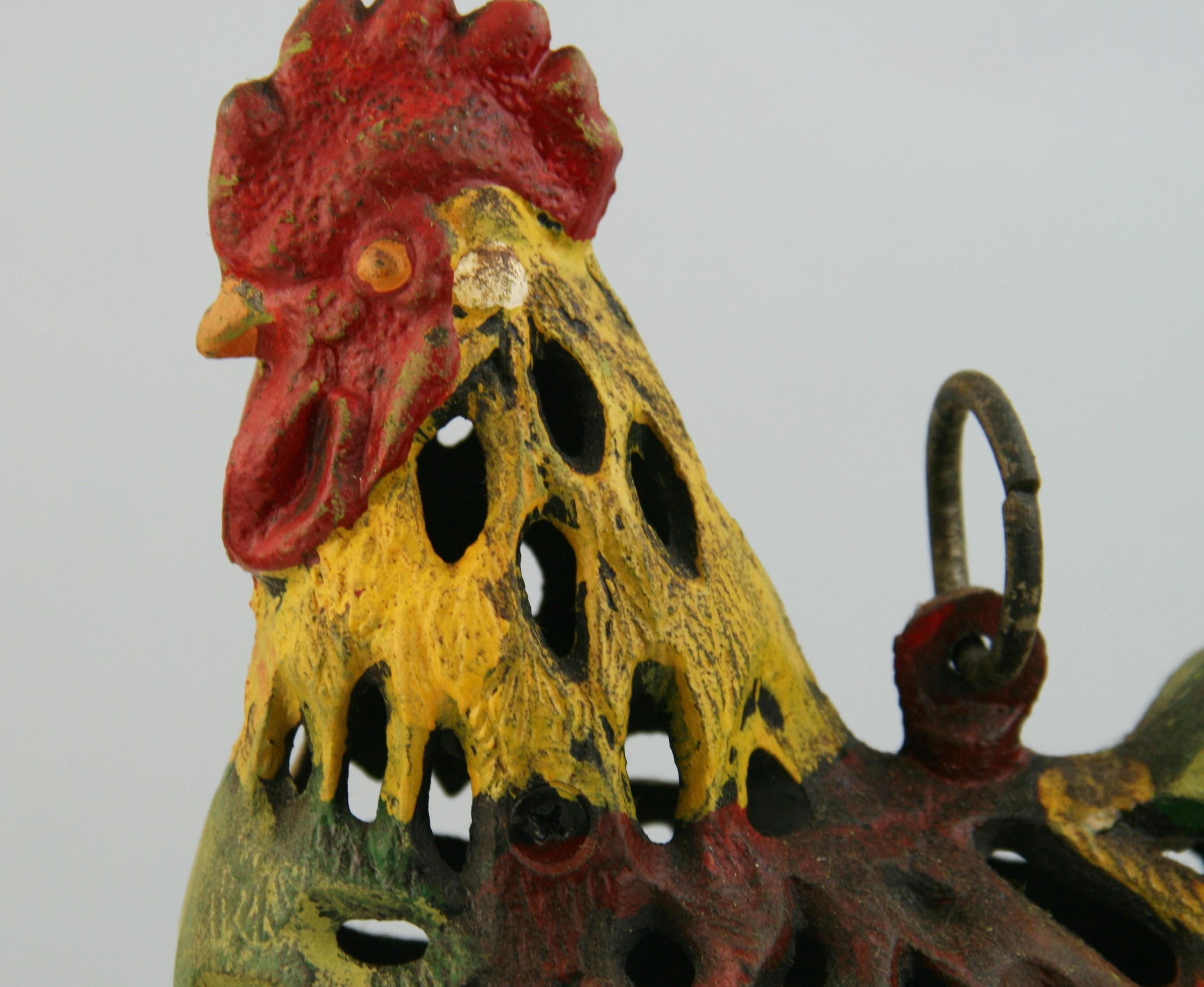 Japanese Pair Old Vintage Roosters Lighting Lanterns In Good Condition In Douglas Manor, NY