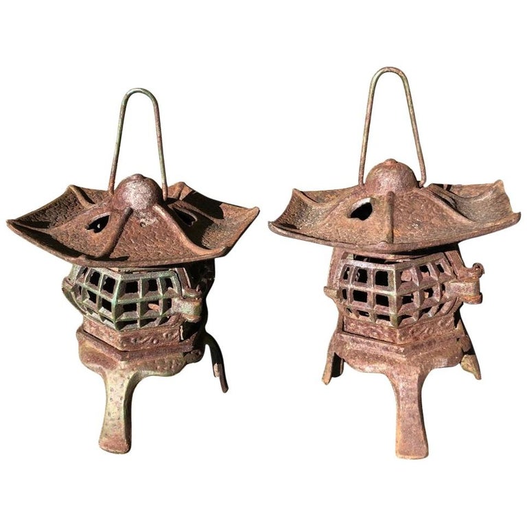 Japanese Pair of Tea Garden "Heart Roof" Lanterns For Sale
