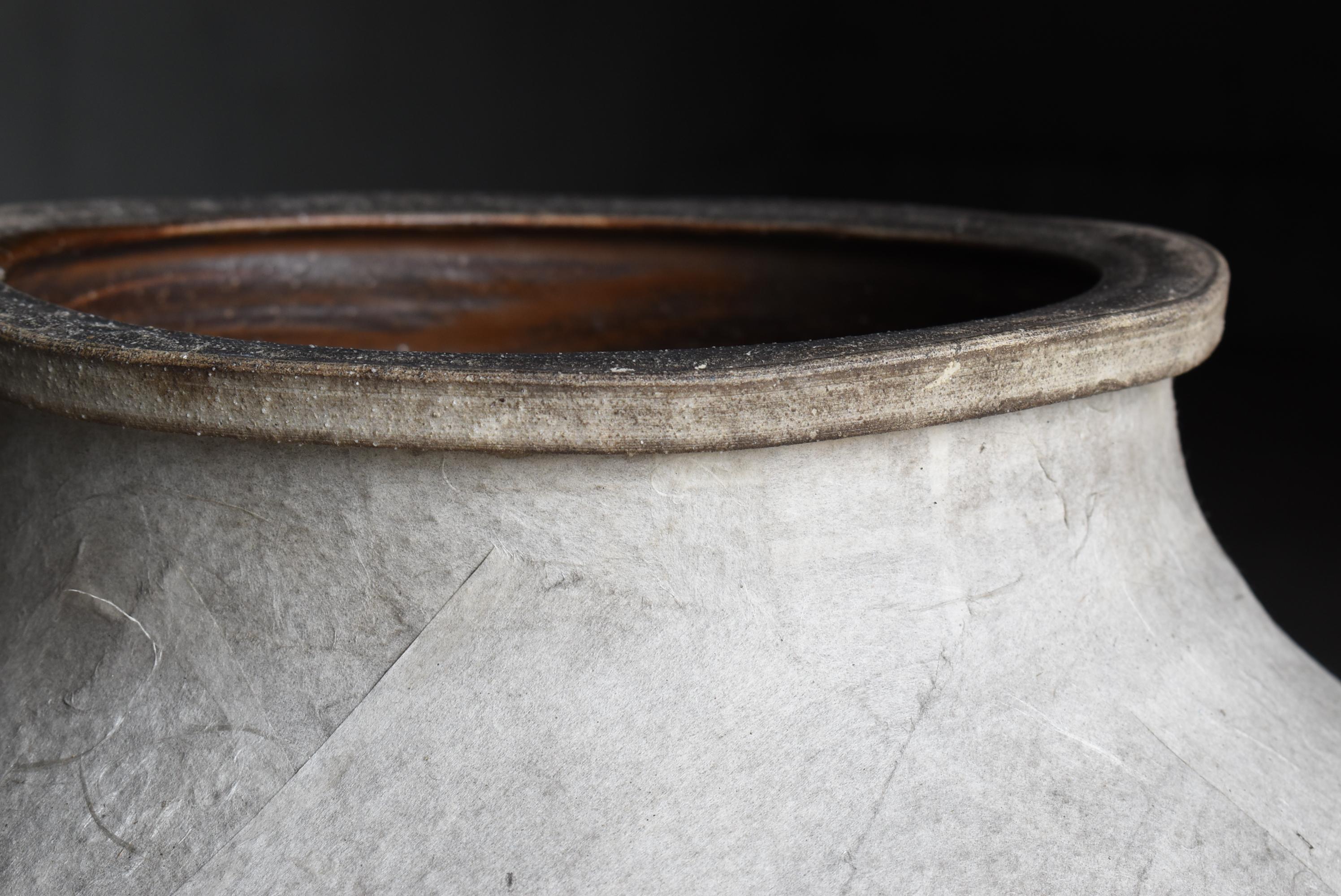 Japanese Antique Paper-covered Pottery Vase 1860s-1900s / Vessel Wabi Sabi In Good Condition For Sale In Chōsei District Nagara, JP