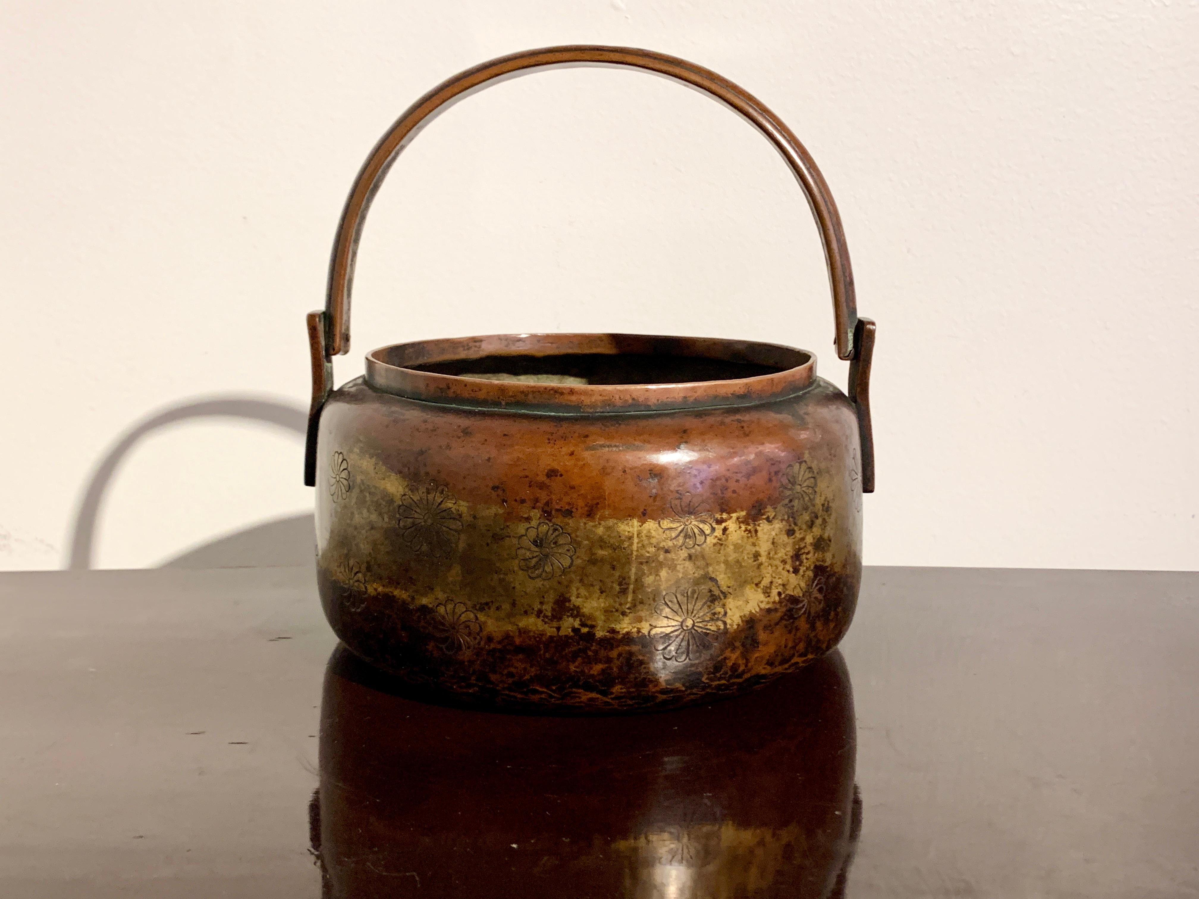 Japanese Parcel Gilt Copper Hibachi, Edo Period, 18th Century, Japan For Sale 4