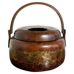 Hibachi japonais en cuivre doré, période Edo, XVIIIe siècle, Japon