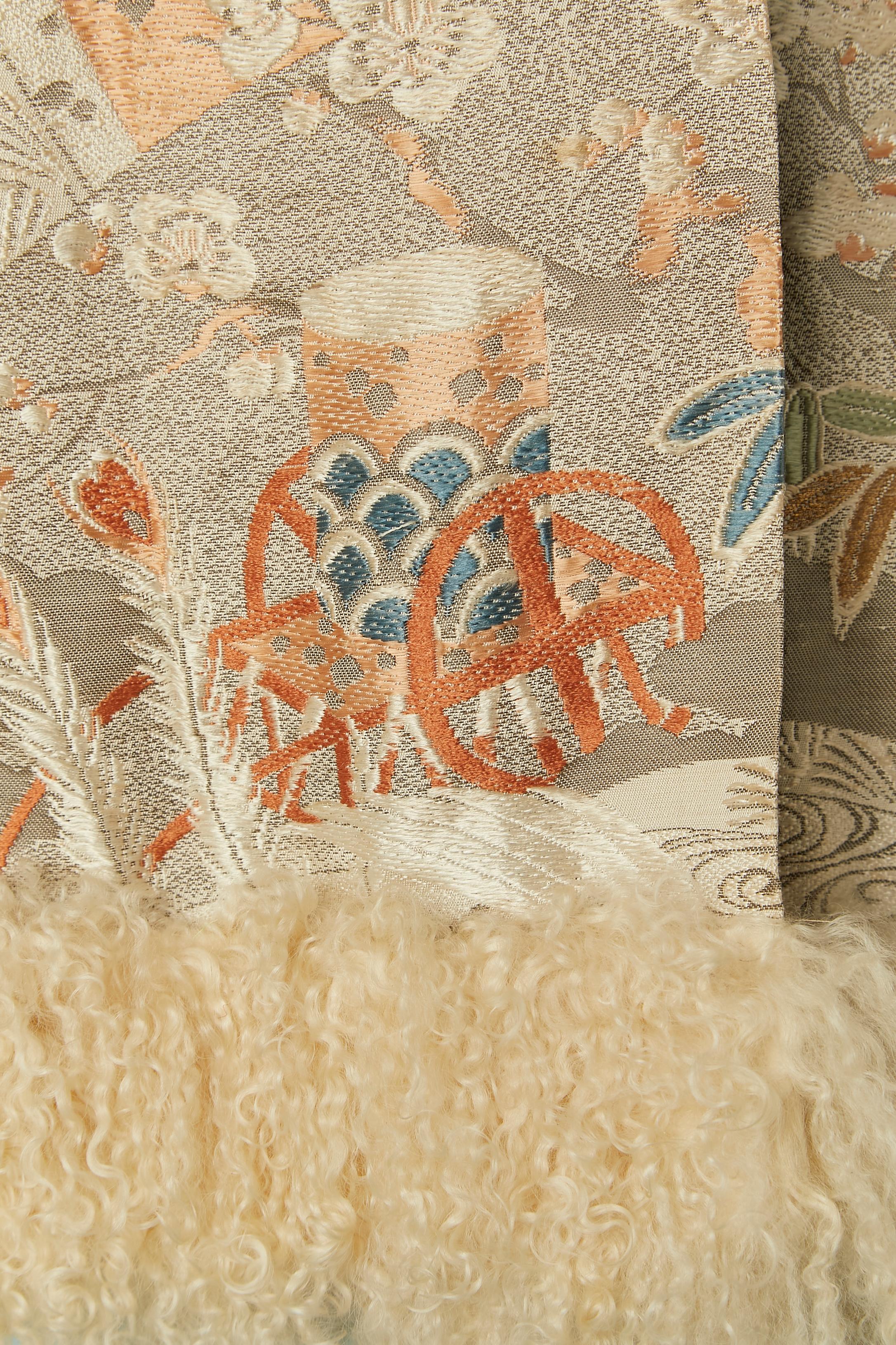 Women's Japanese pattern brocade coat with Mongolian furs lining and collar Circa 1920