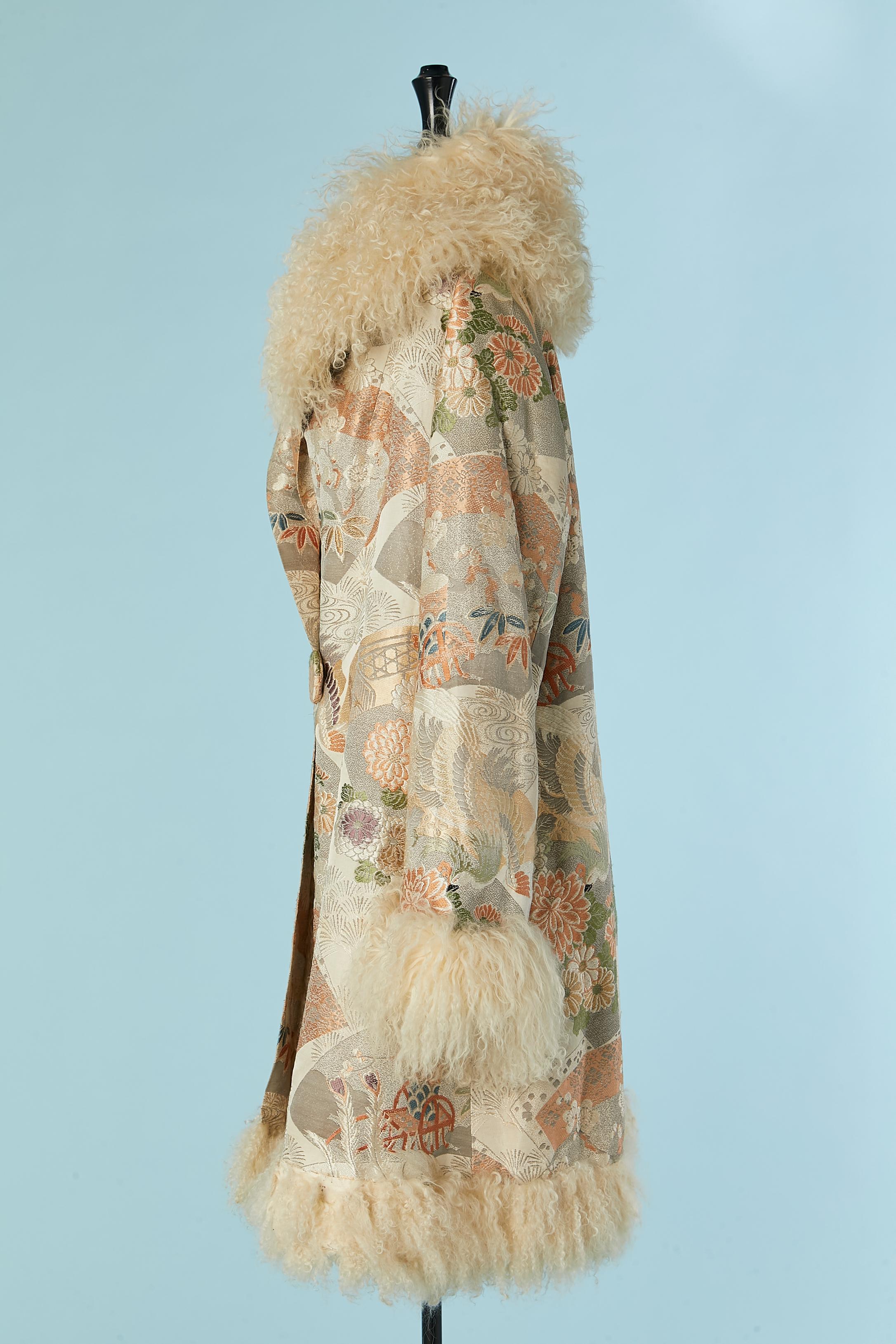 Japanese pattern brocade coat with Mongolian furs lining and collar Circa 1920 1