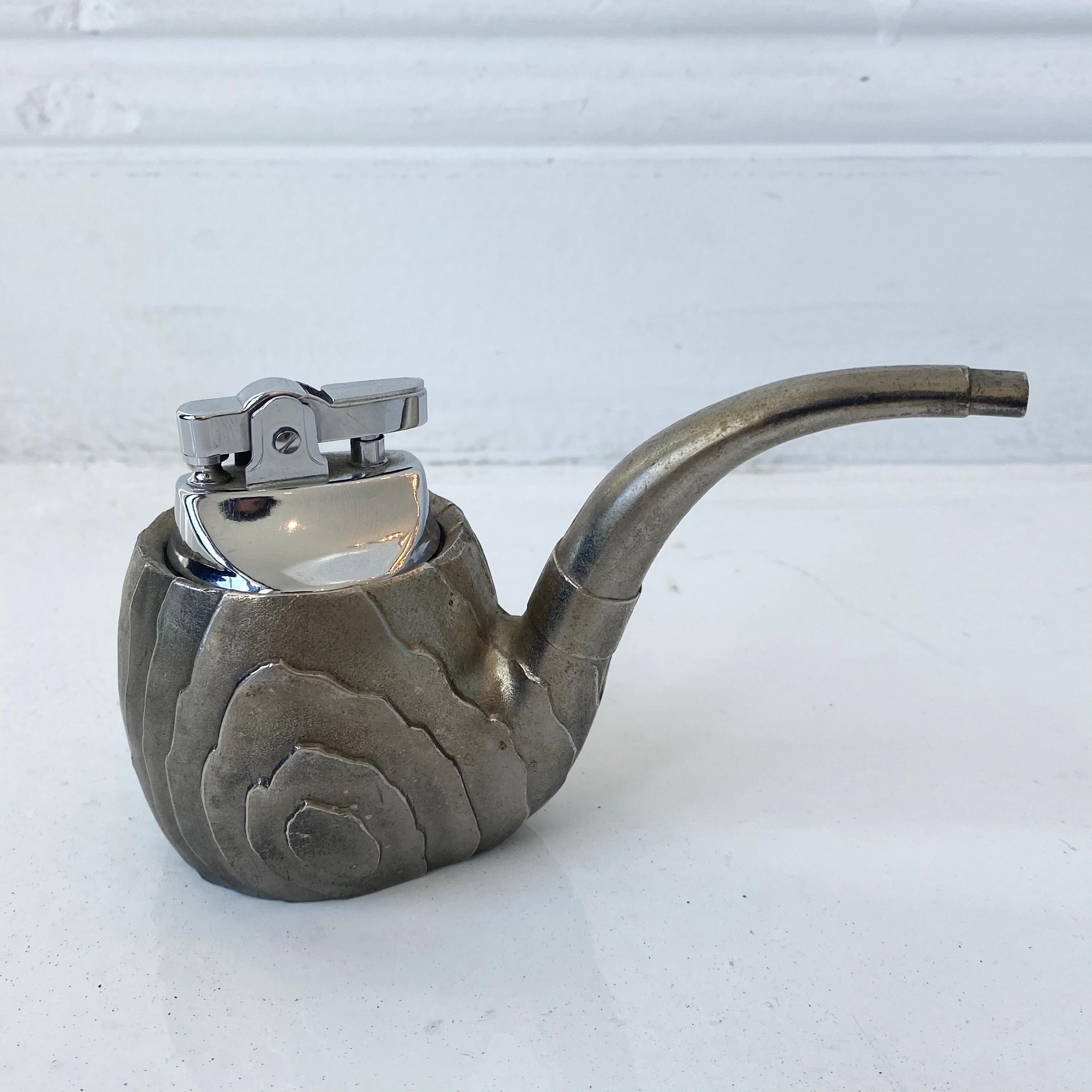 Late 20th Century Japanese Pipe Tabletop Lighter For Sale