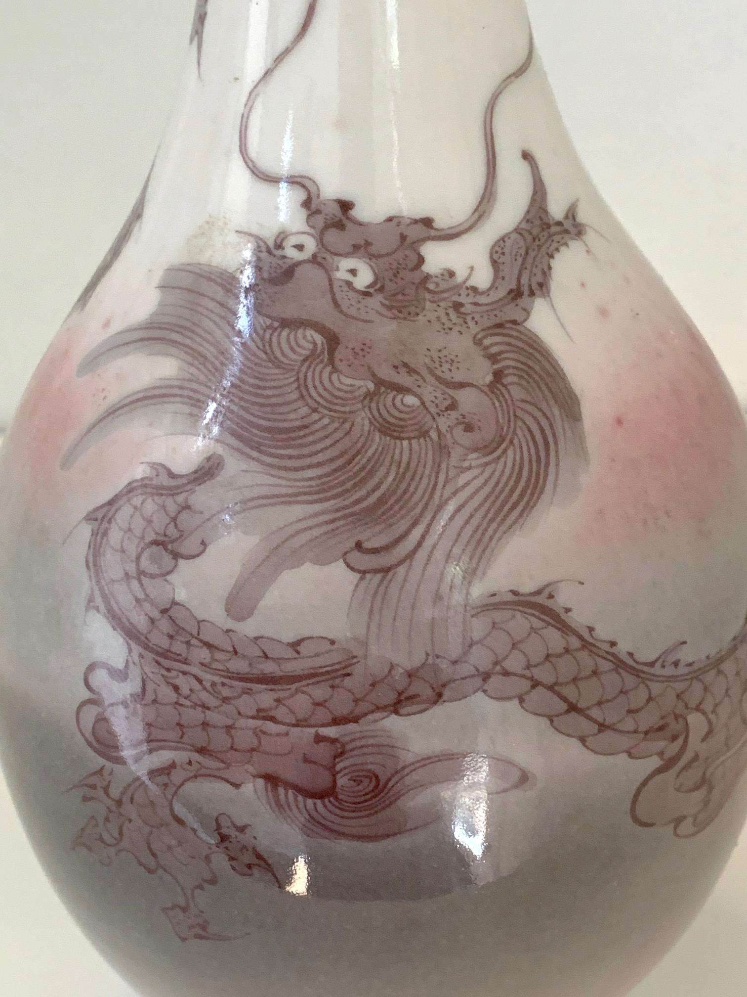 Early 20th Century Japanese Porcelain Dragon Glazed Vase Mazuku Kozan For Sale