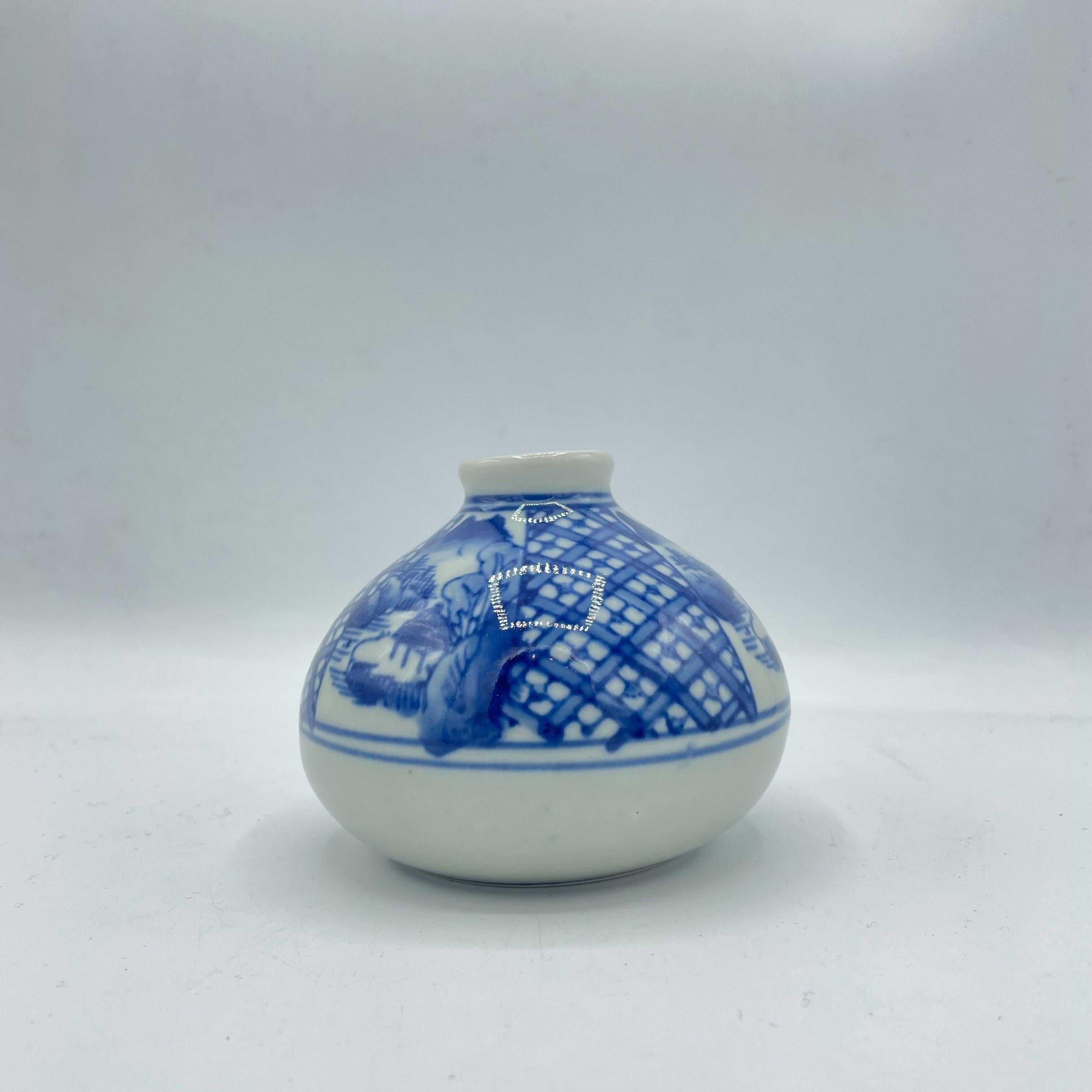 Florero de porcelana japonesa Paisaje de los años 80 Showa en venta