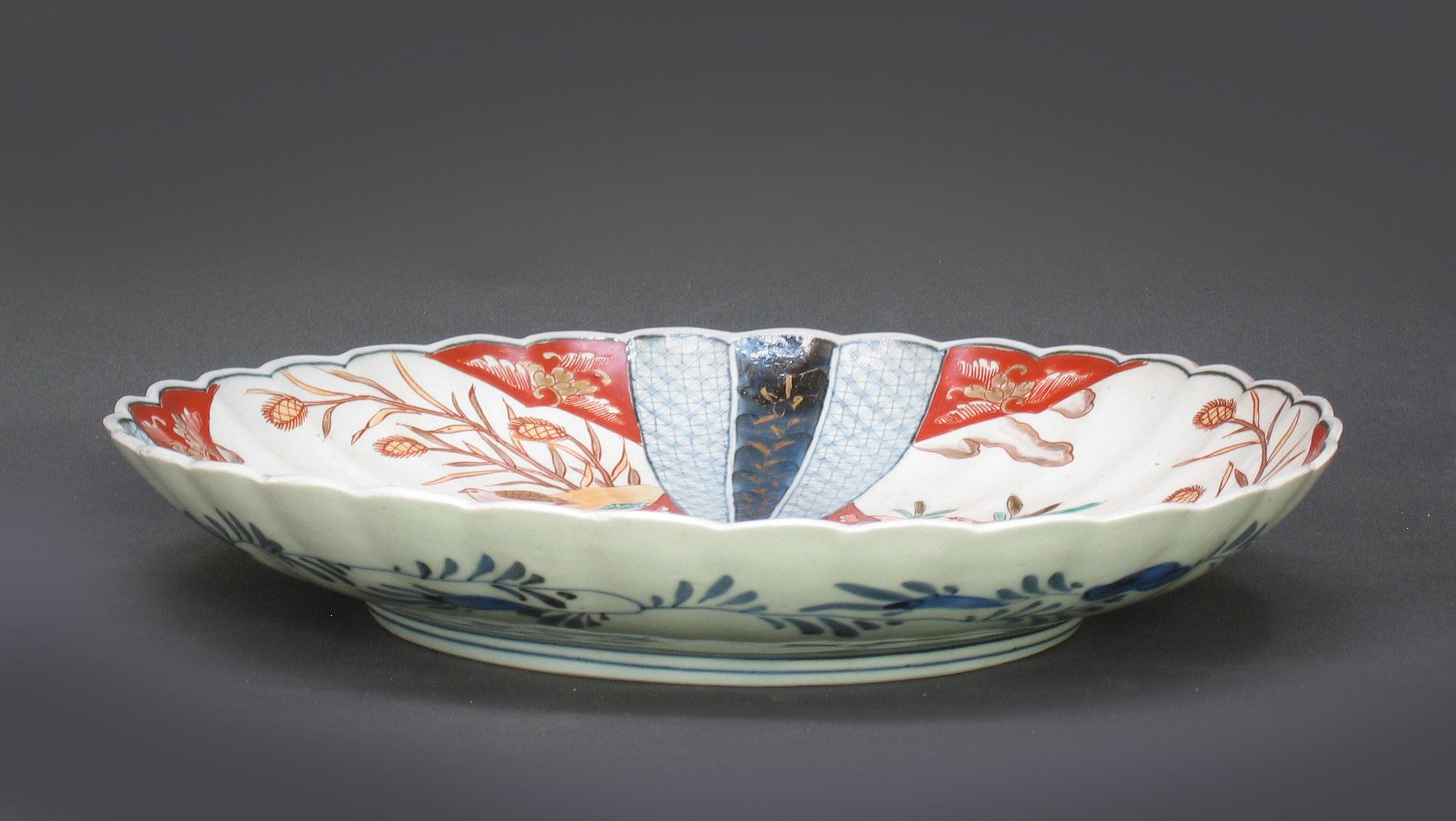 Japanese Porcelain Imari Charger 19th Century In Good Condition In Ottawa, Ontario