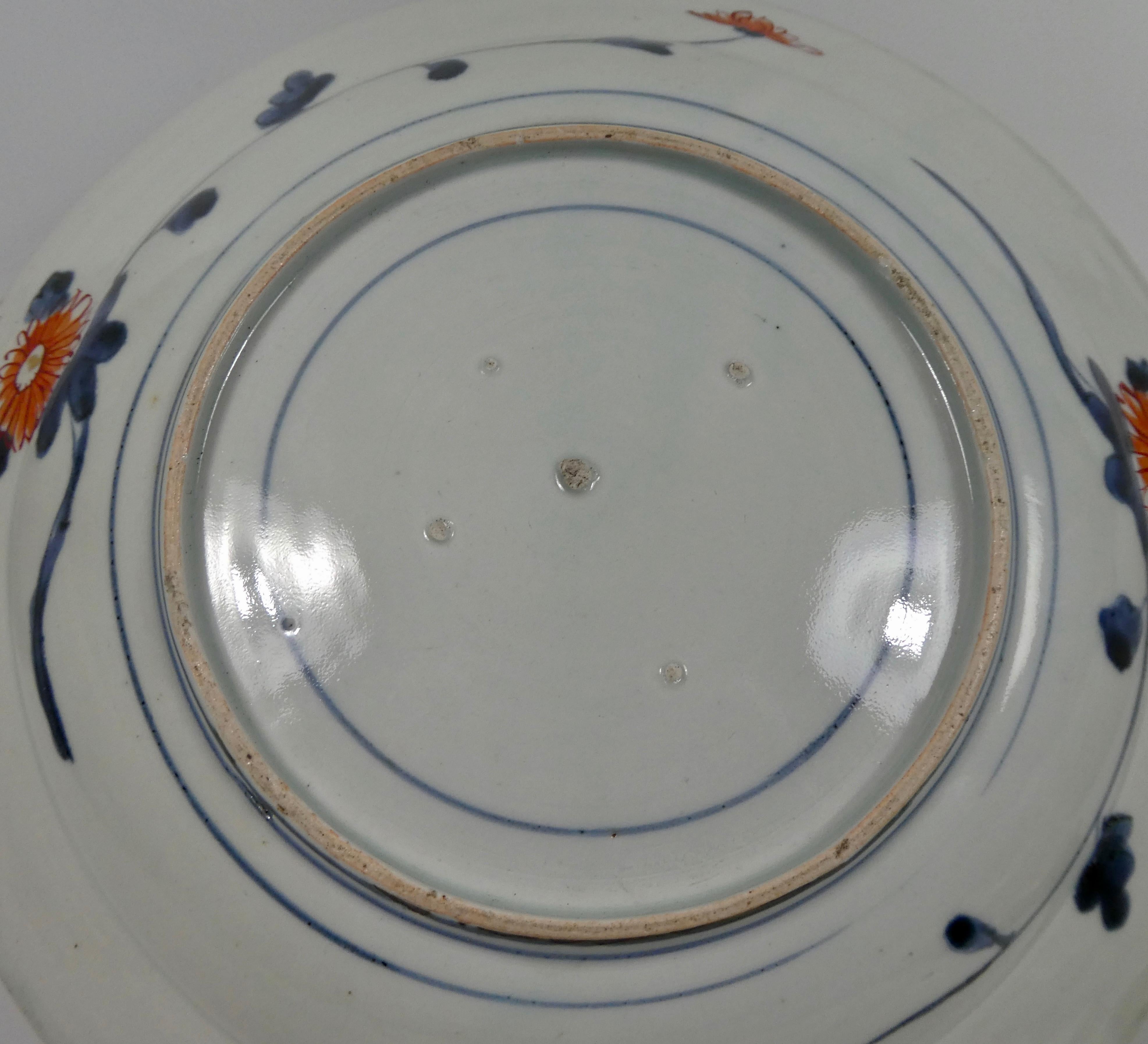 Japanese Porcelain Imari Charger, circa 1700, Genroku Period In Good Condition In Gargrave, North Yorkshire
