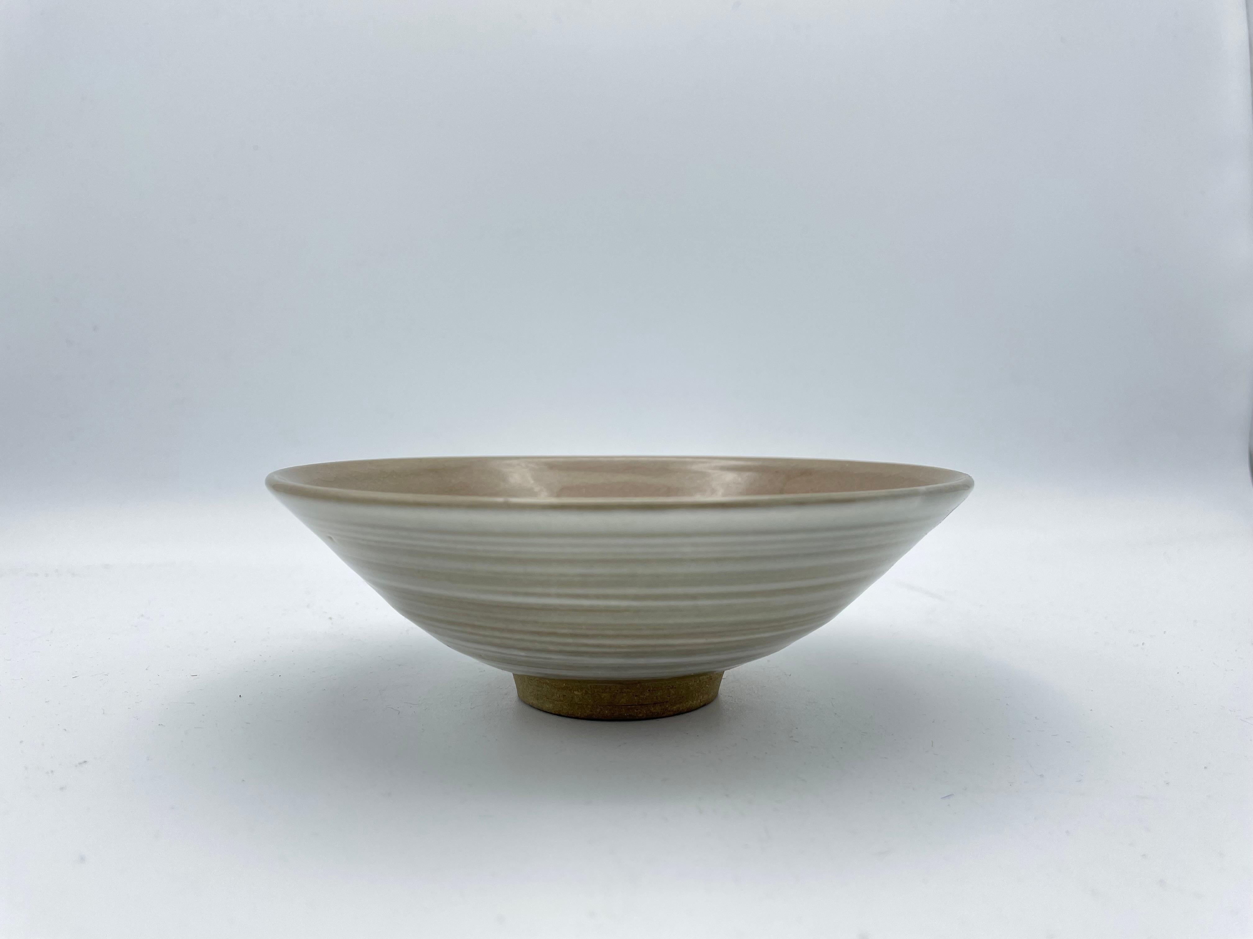 Mid-20th Century Japanese Porcelain Matcha Bowl for Tea Ceremony Bamboo Beige 1960s