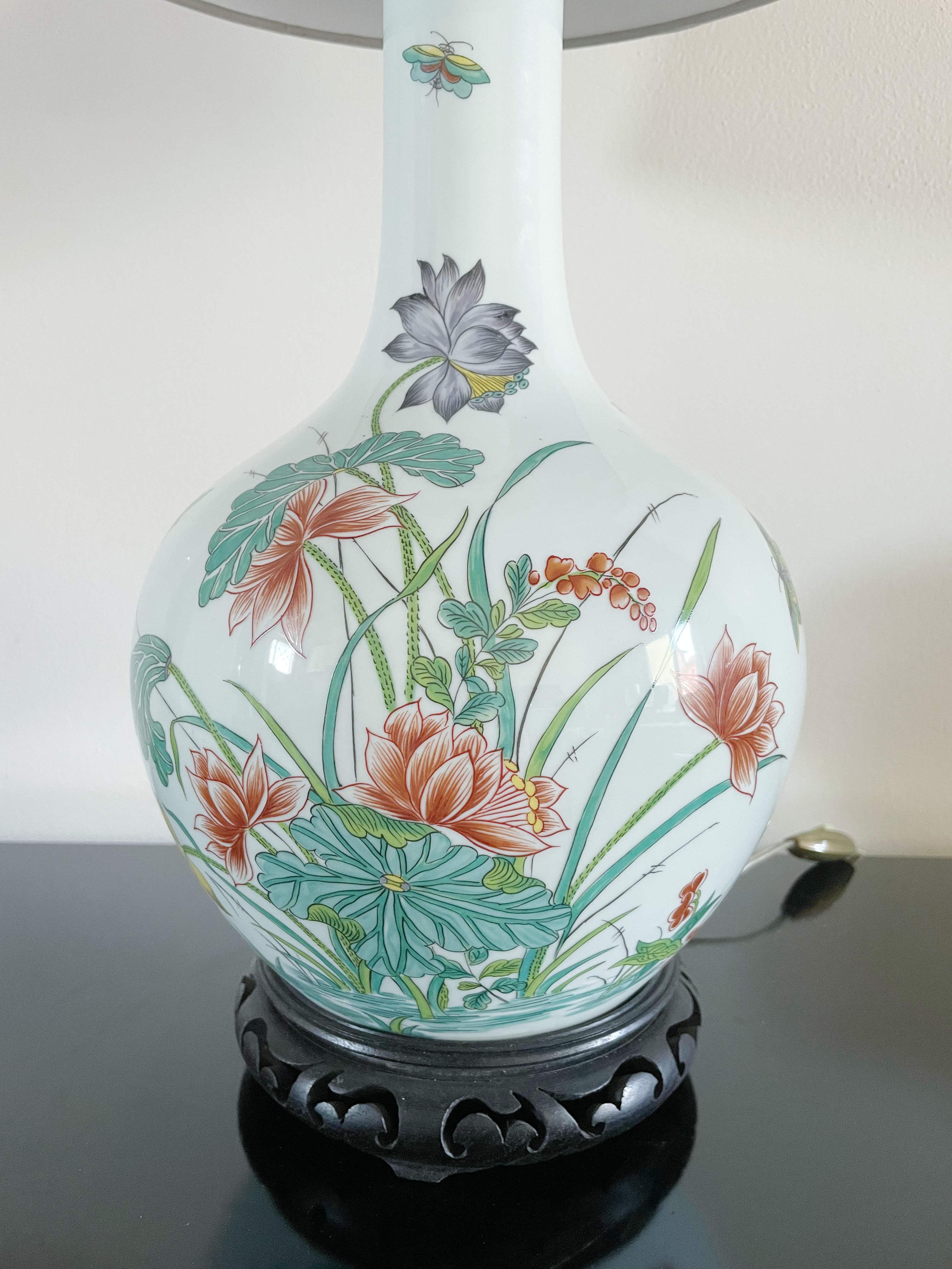 Lampe de table en porcelaine japonaise Bon état - En vente à Los Angeles, CA