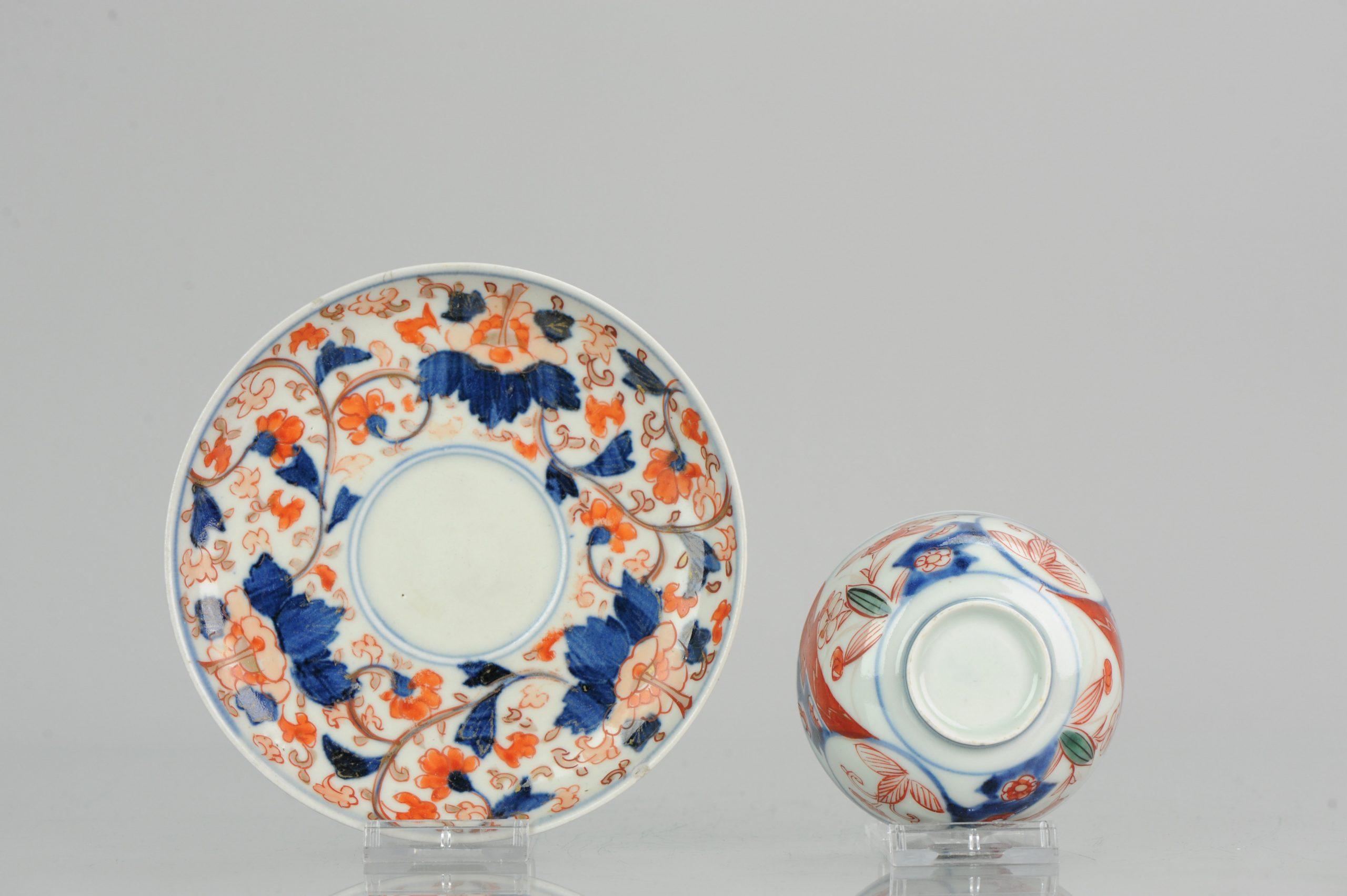 Bellissimo set del periodo Edo.

Informazioni aggiuntive:
Materiale primario: Porcellana e ceramica
Regione di origine: Giappone
Periodo: xVIII secolo
Periodo della dinastia giapponese: Periodo Edo (1603-1867)
Stile giapponese: Imari
Tipo di
