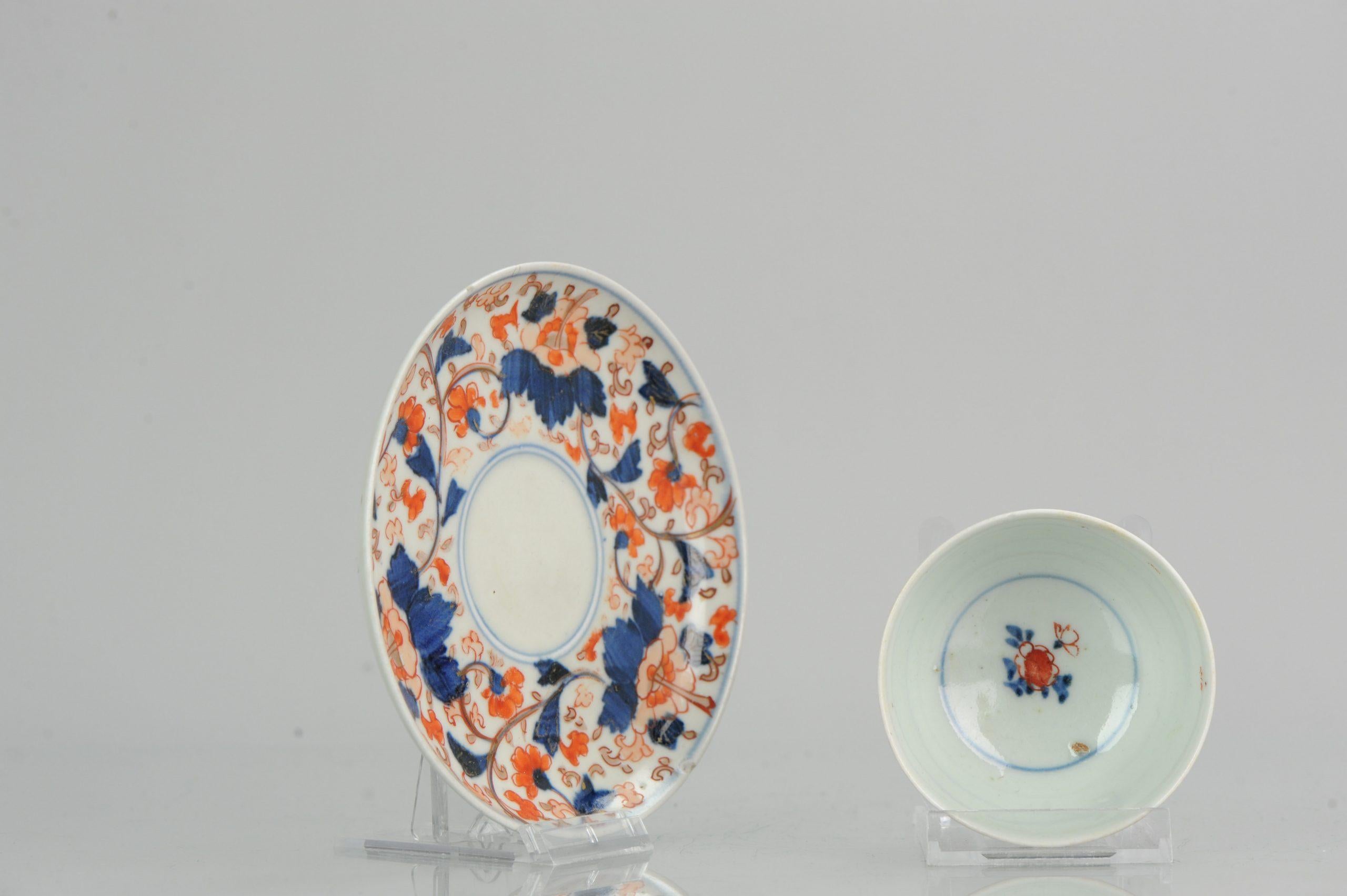 Giapponese Tazza da tè e piattino in porcellana giapponese Imari Porcelain, periodo Edo, 18° sec. in vendita