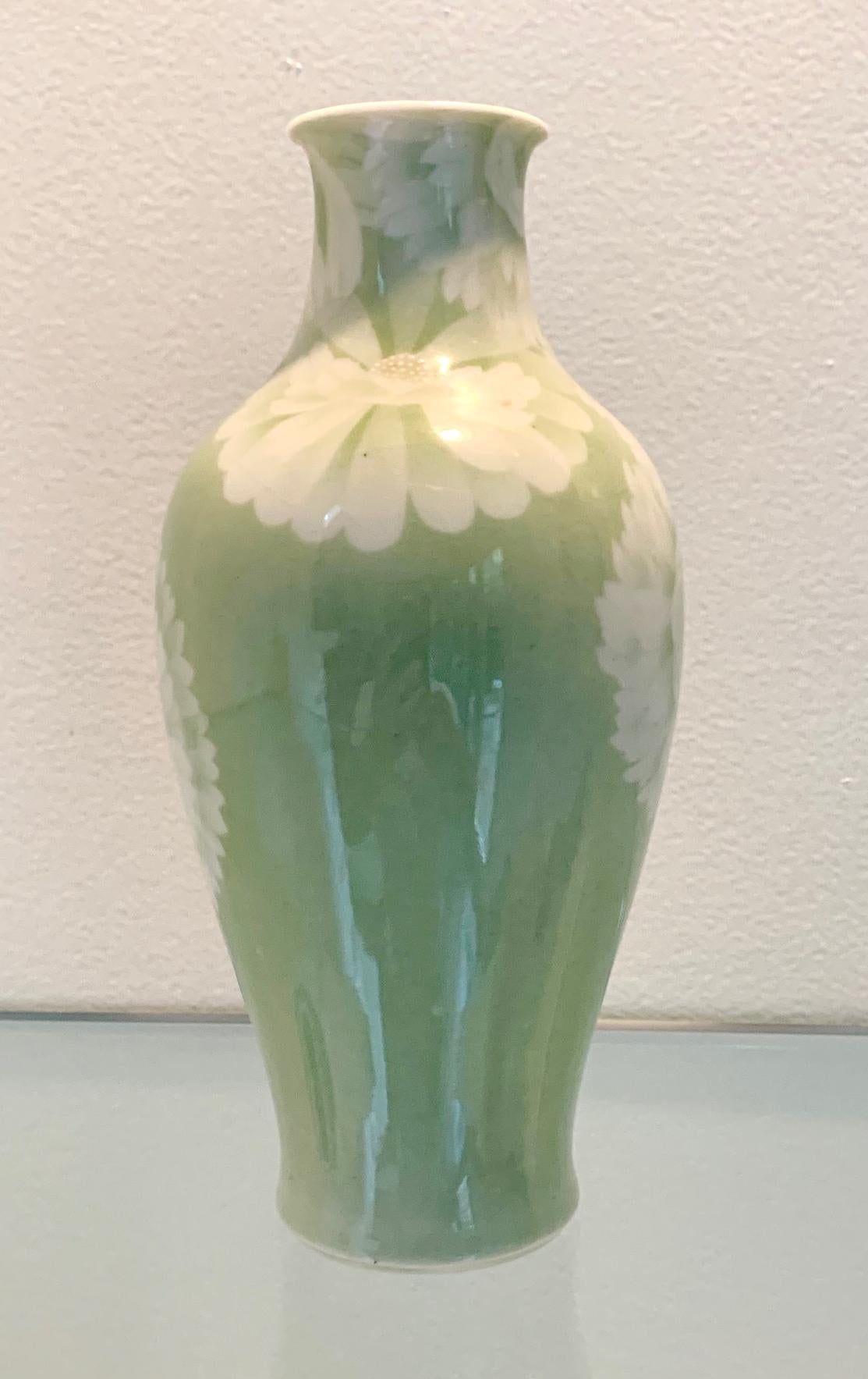 Jarrón de porcelana japonesa del periodo Meiji Makuzu Kozan siglo XX en venta