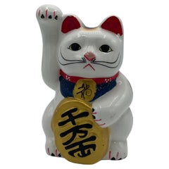 Used Japanese Porcelain White Manekineko Cat Object Piggy Bank 1980s
