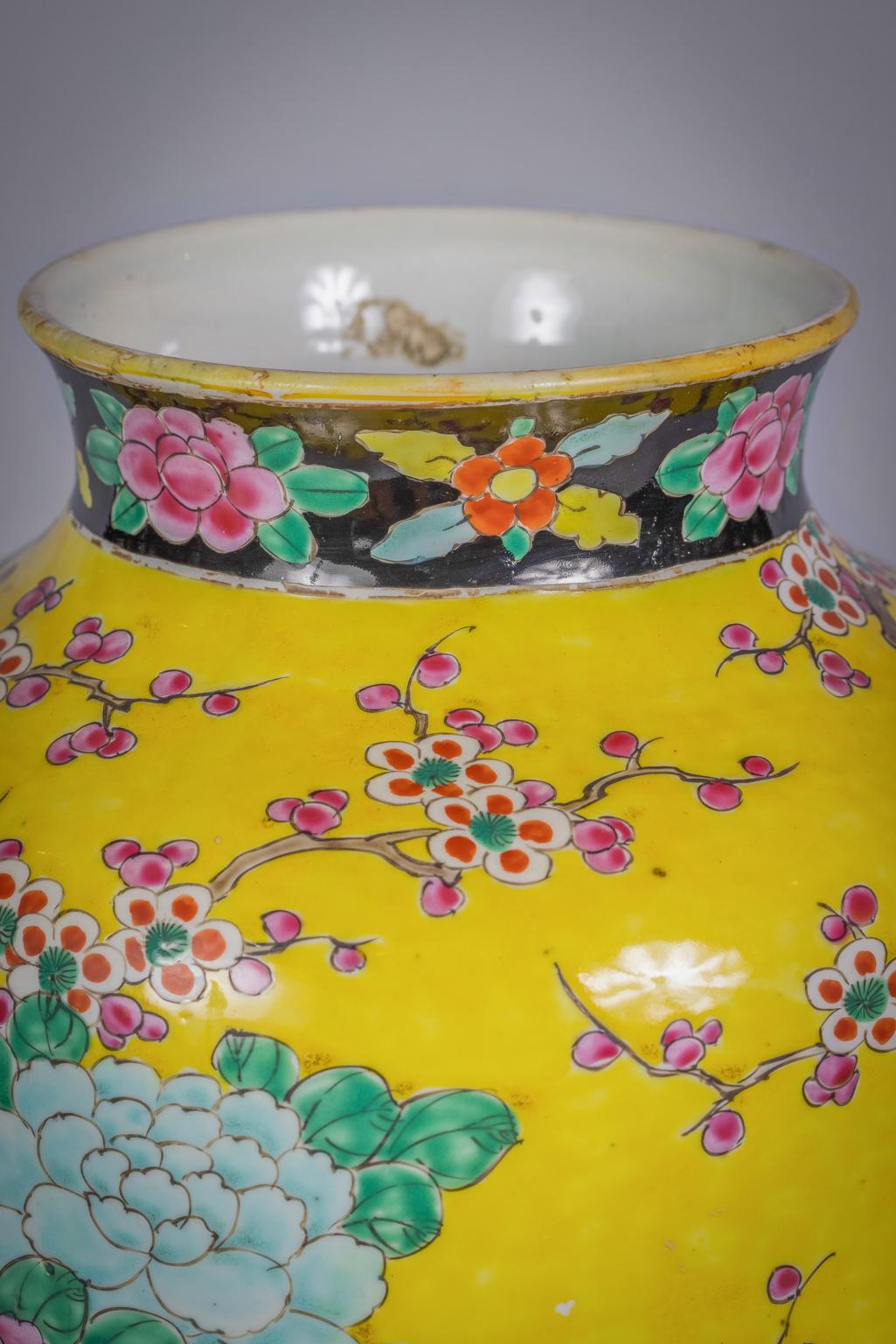 vase made in japan porcelain