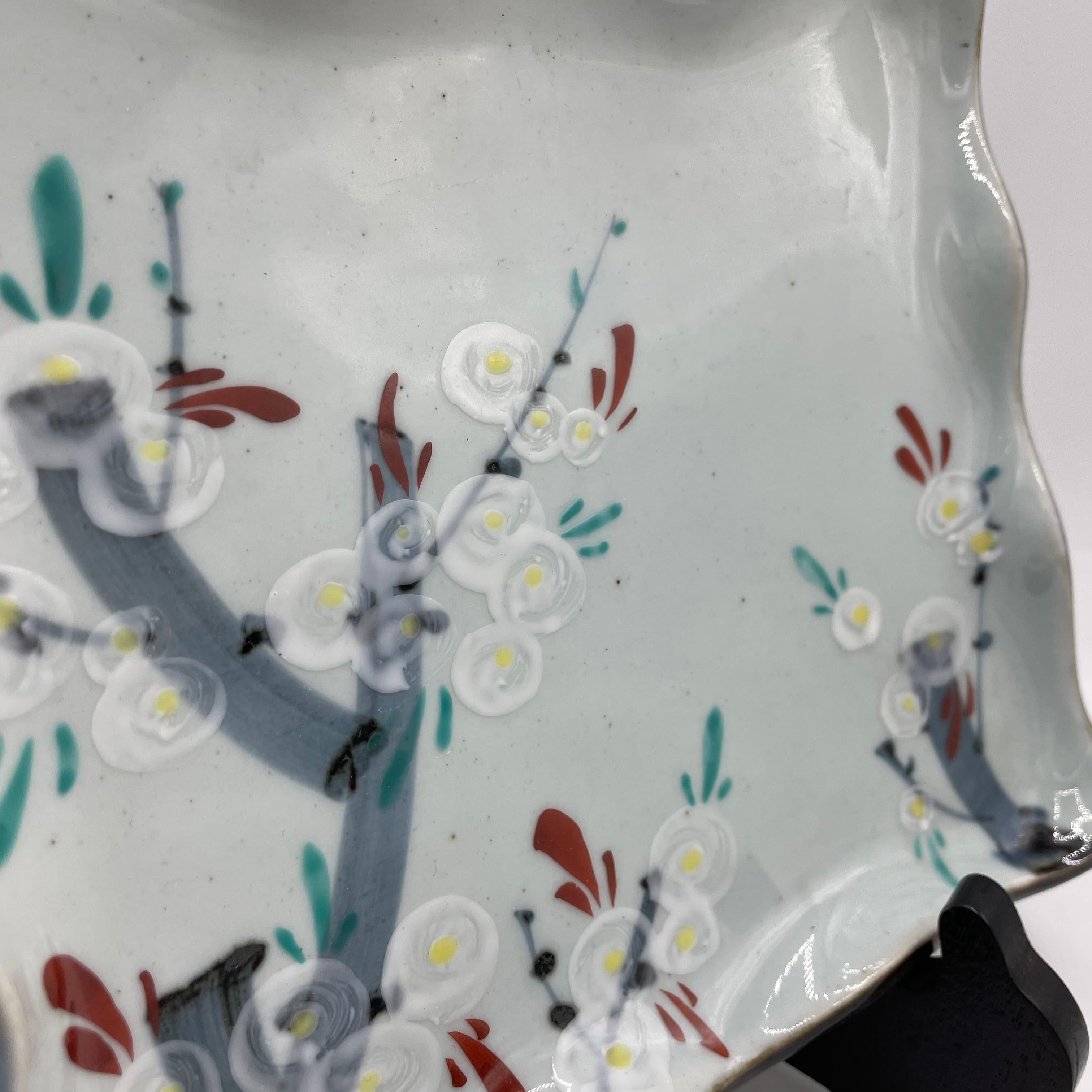 Plato Arita-yaki de Porcelana Japonesa Zuihou-gama Rectangular Años 2000 Pintado a mano en venta