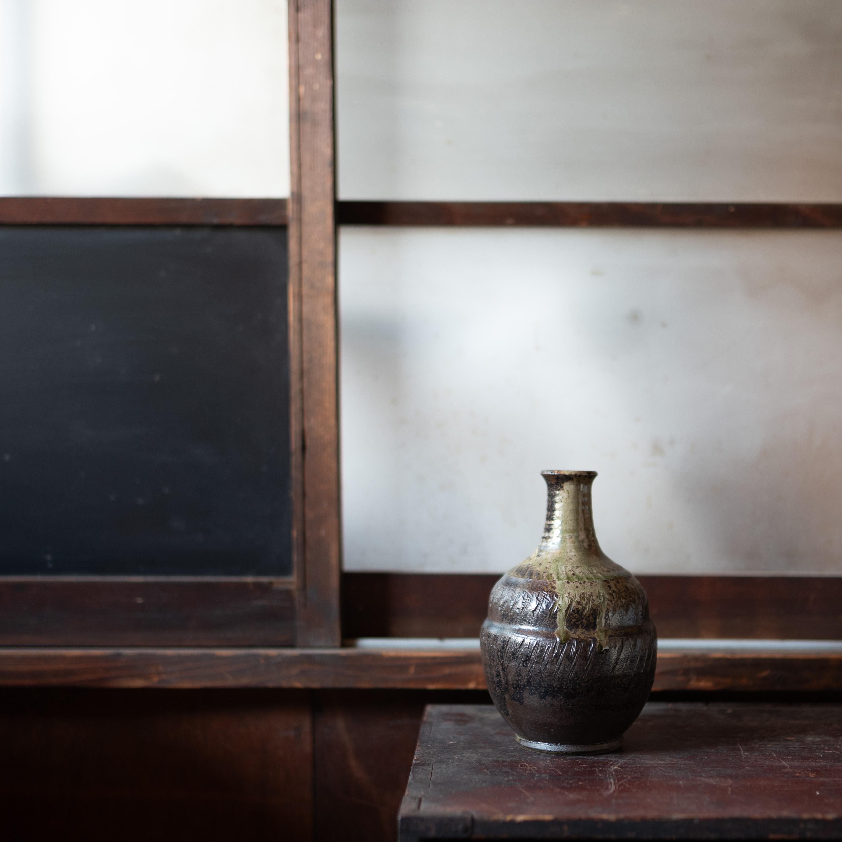 Japanese Pottery Vessel, Japan, Wabi Sabi, Mid-20th Century For Sale 4